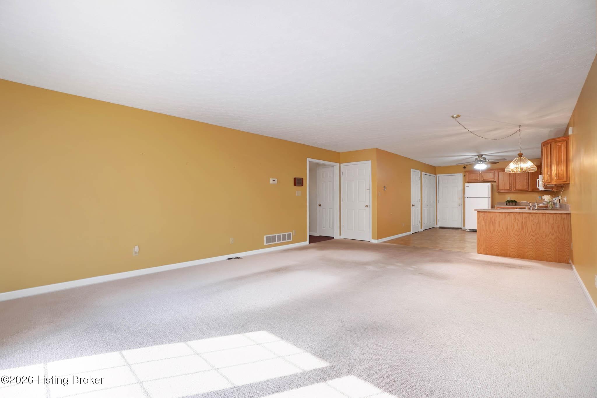 603 W Jefferson St Apt A Property Photo 26