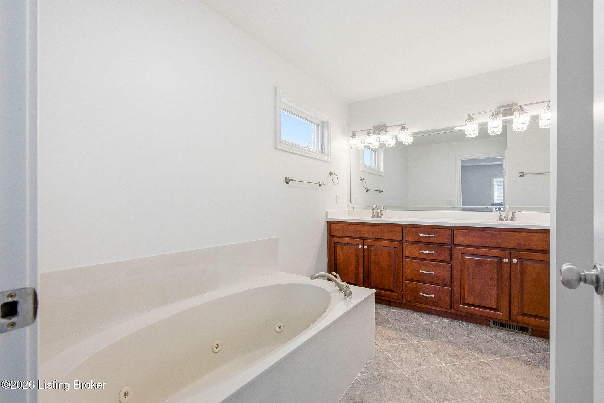 105 Mckenna Way Property Photo 21