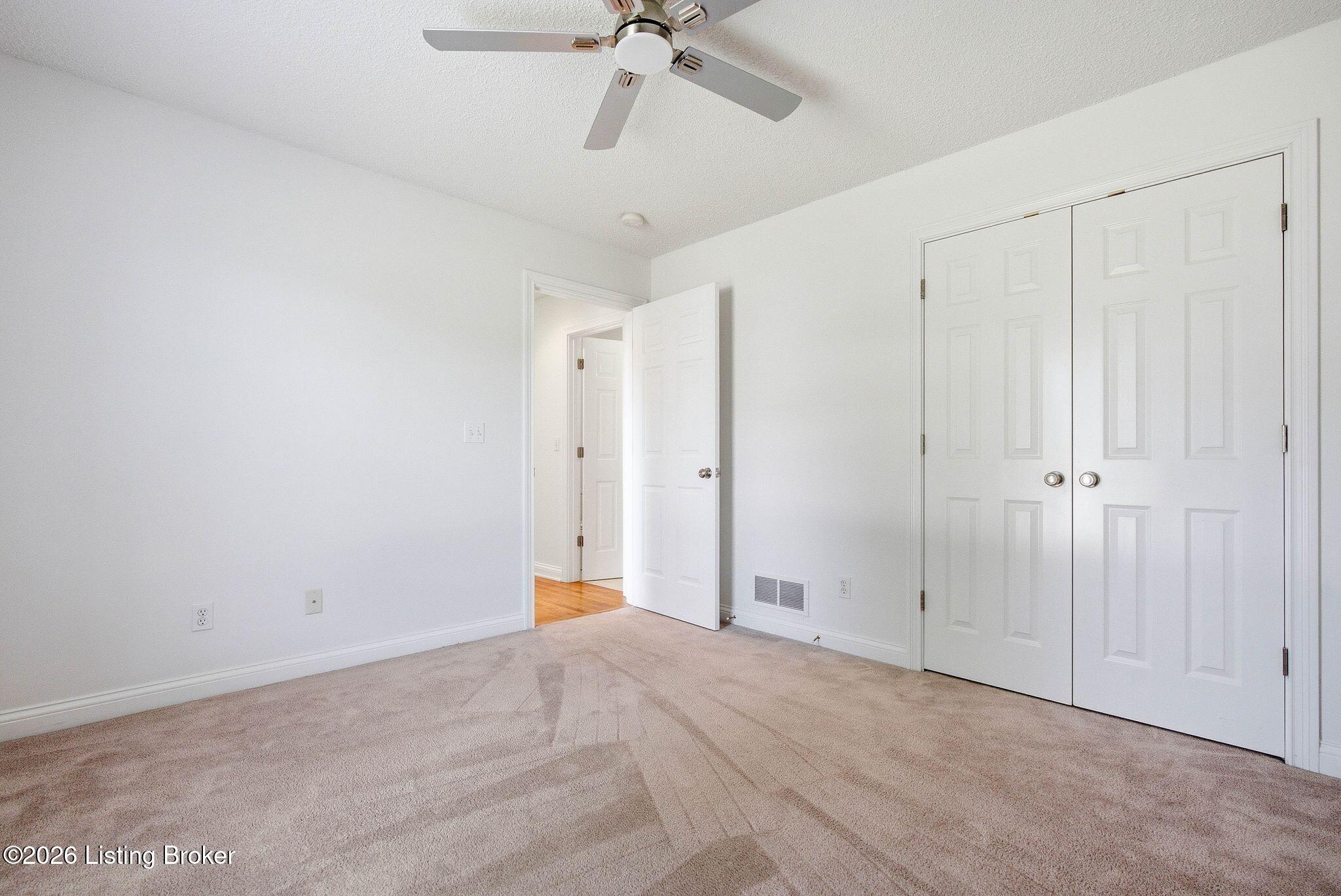 105 Mckenna Way Property Photo 32