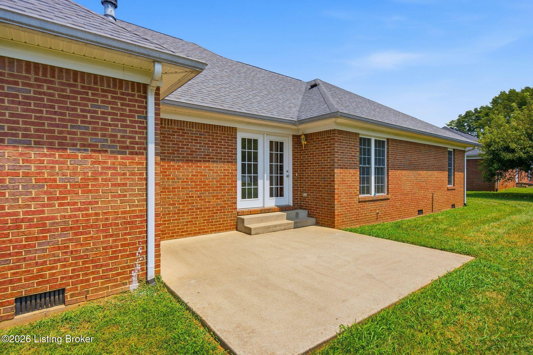 105 Mckenna Way Property Photo 41