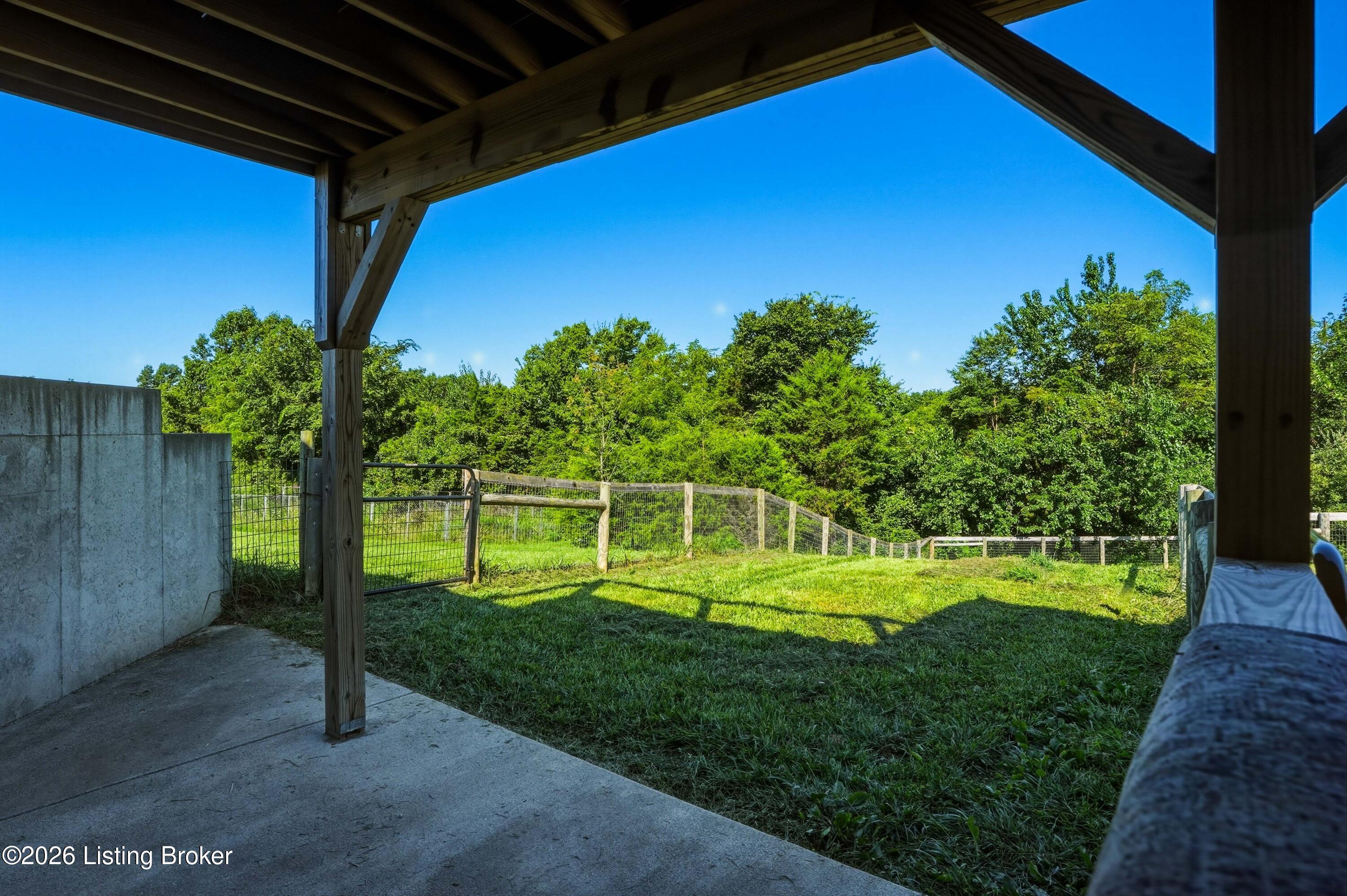 7576 Ballardsville Rd Property Photo 65