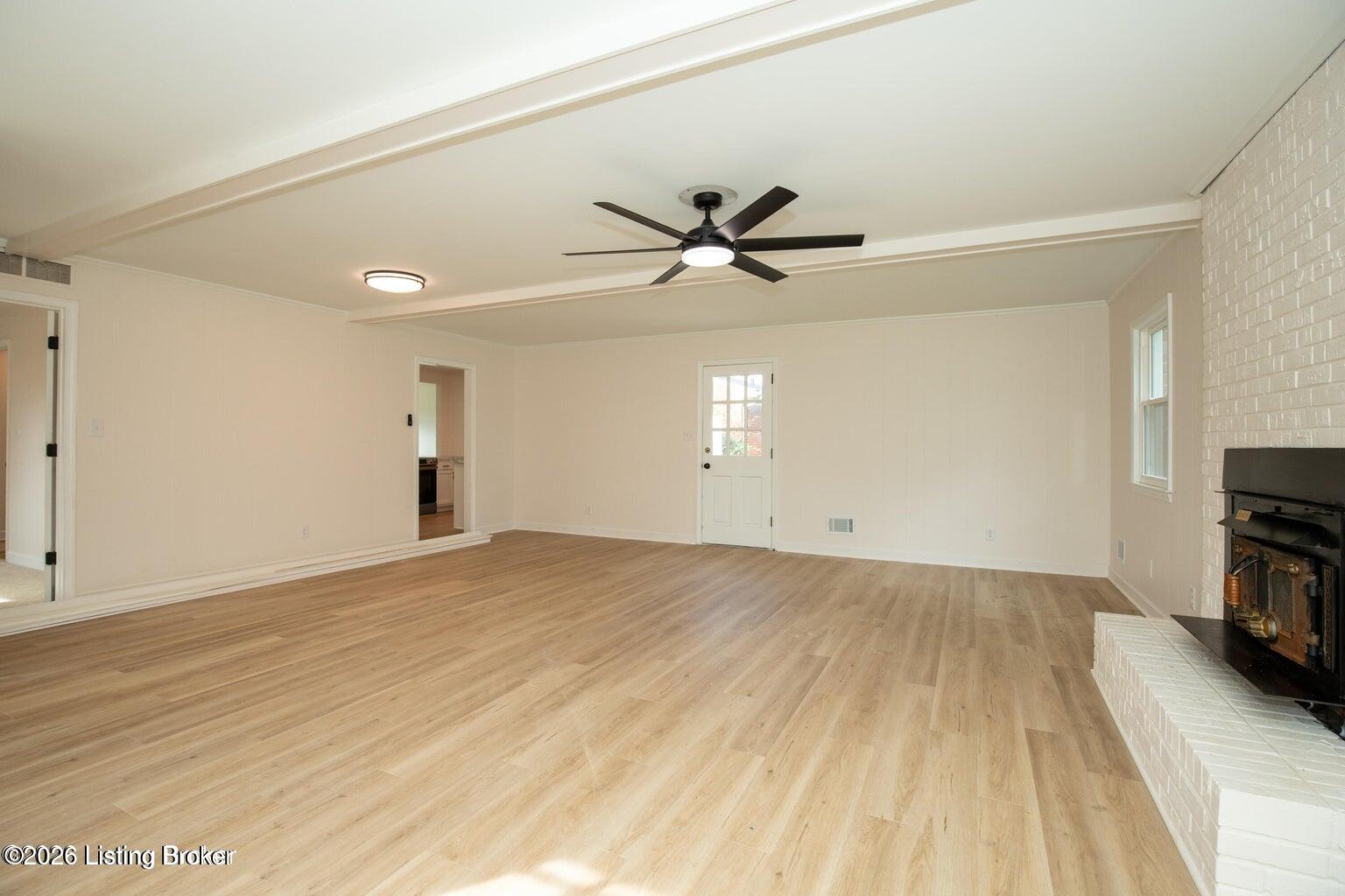 10607 Fairview Ave Property Photo 23