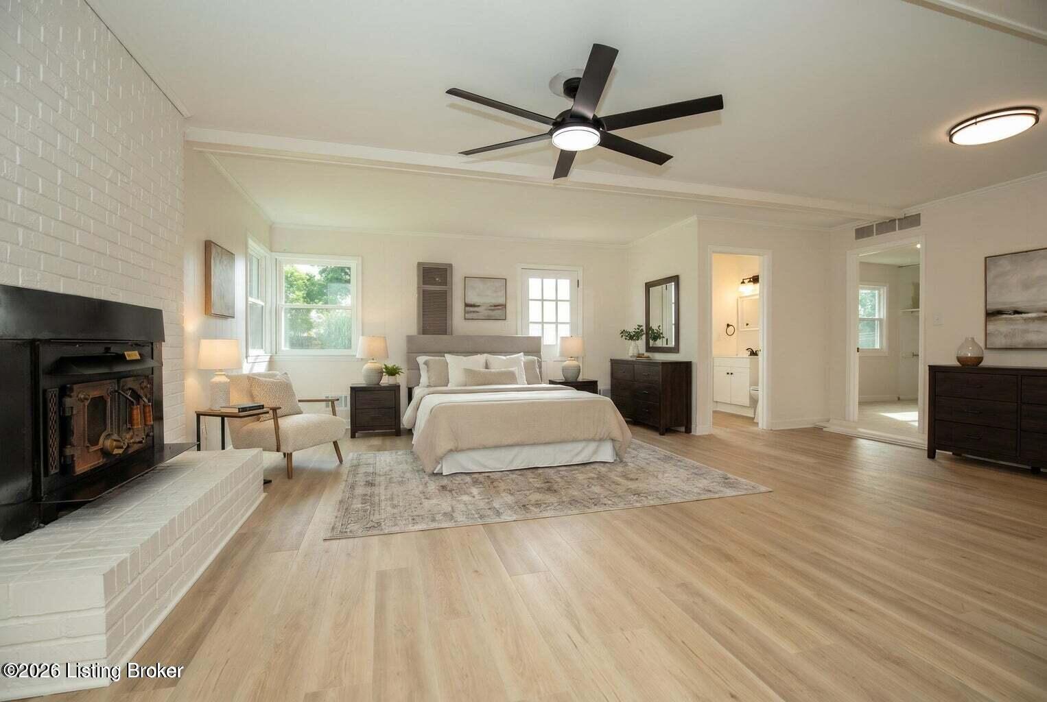 10607 Fairview Ave Property Photo 28