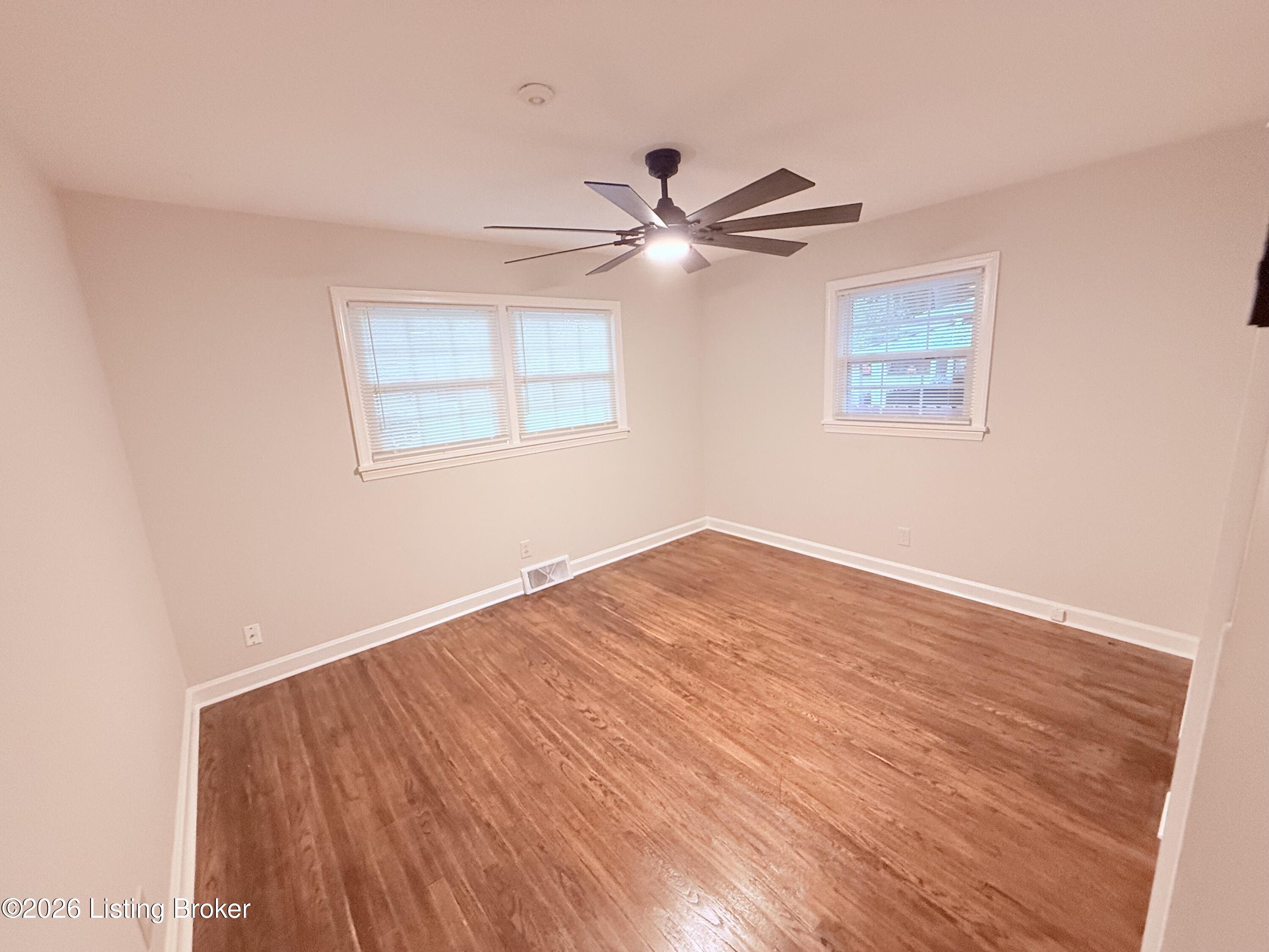 2323 Ecton Ln Property Photo 11