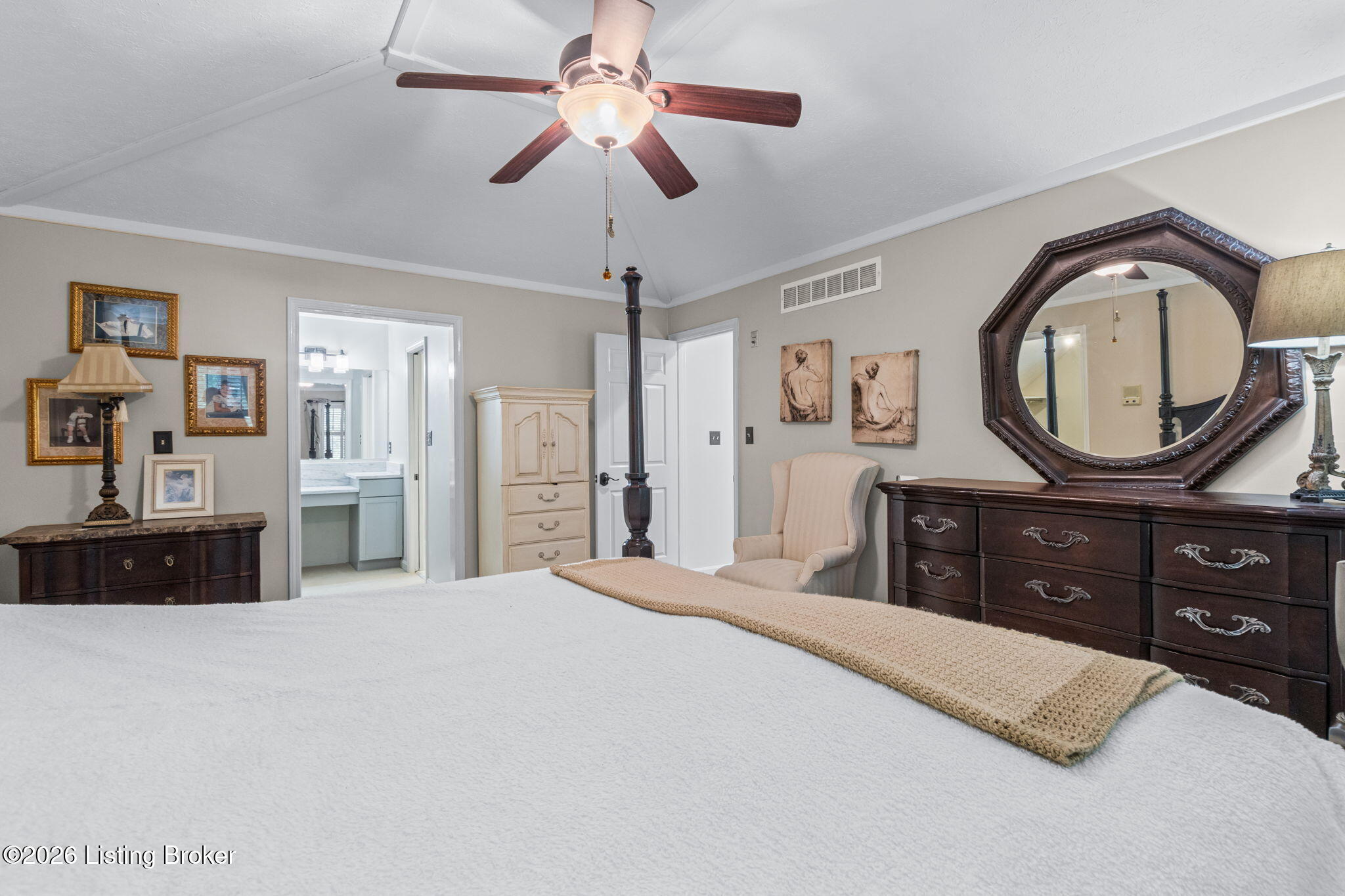 4802 Springdale Ct Property Photo 33