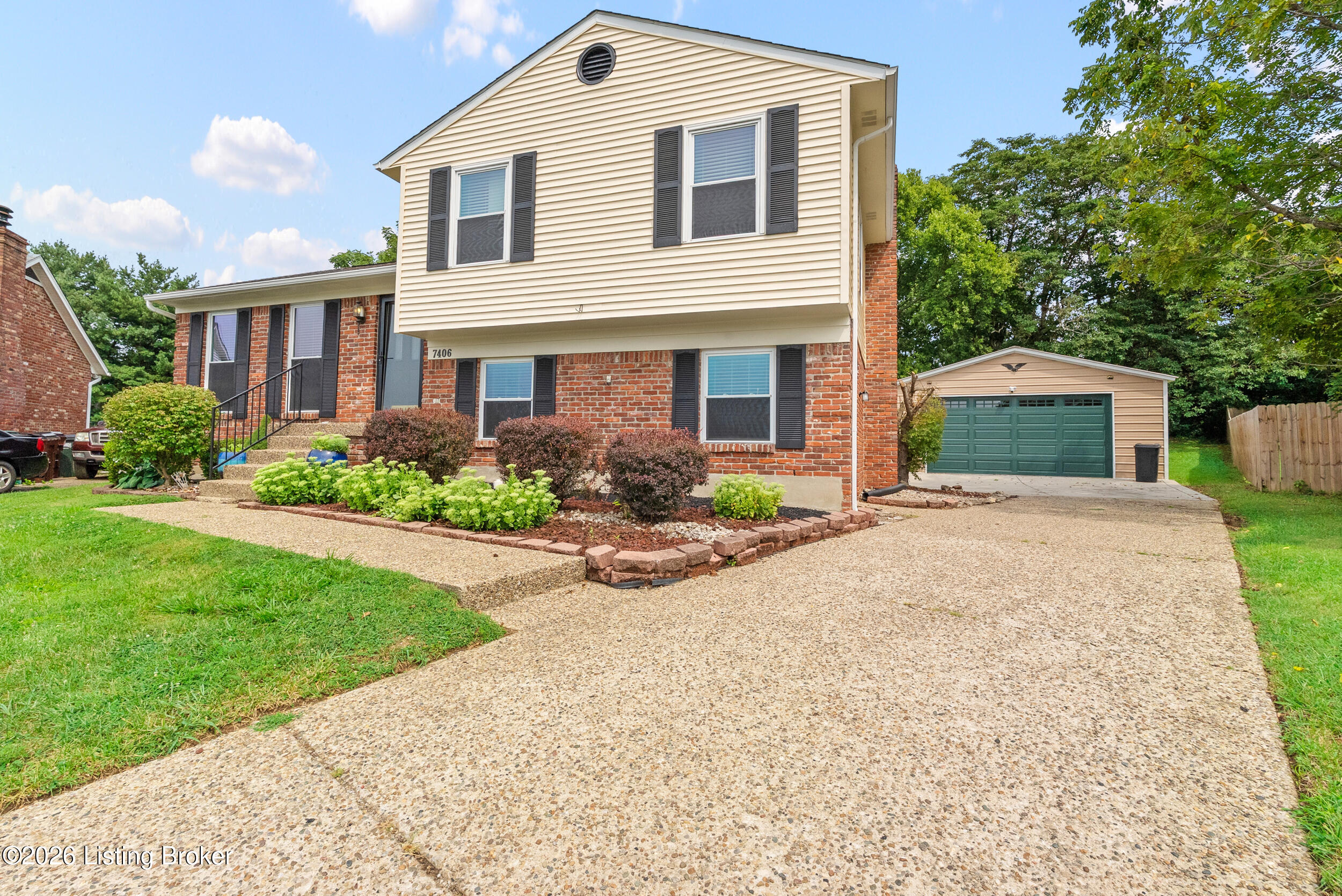 7406 Covey Pl Property Photo 1