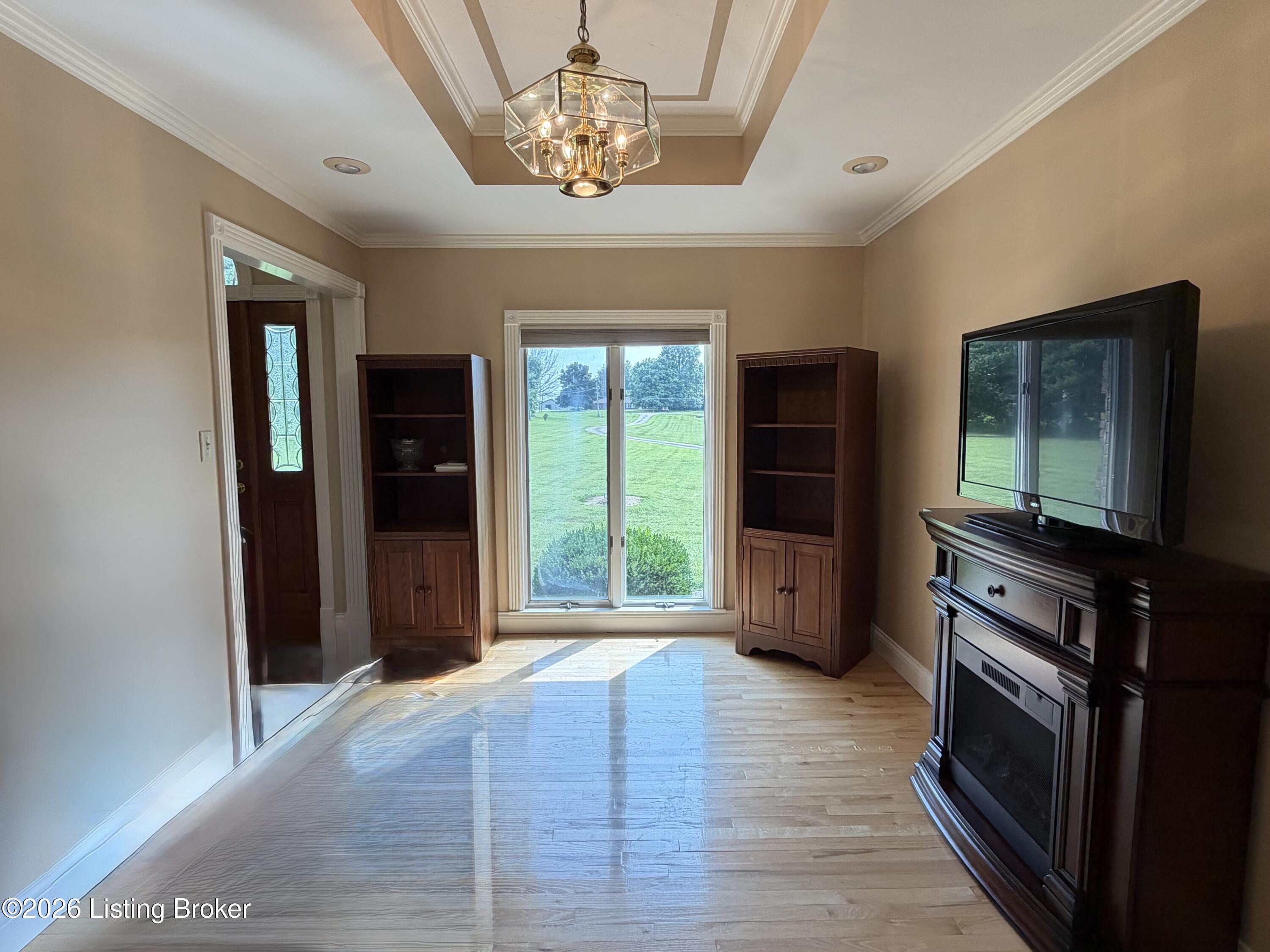 4898 Springfield Rd Property Photo 18
