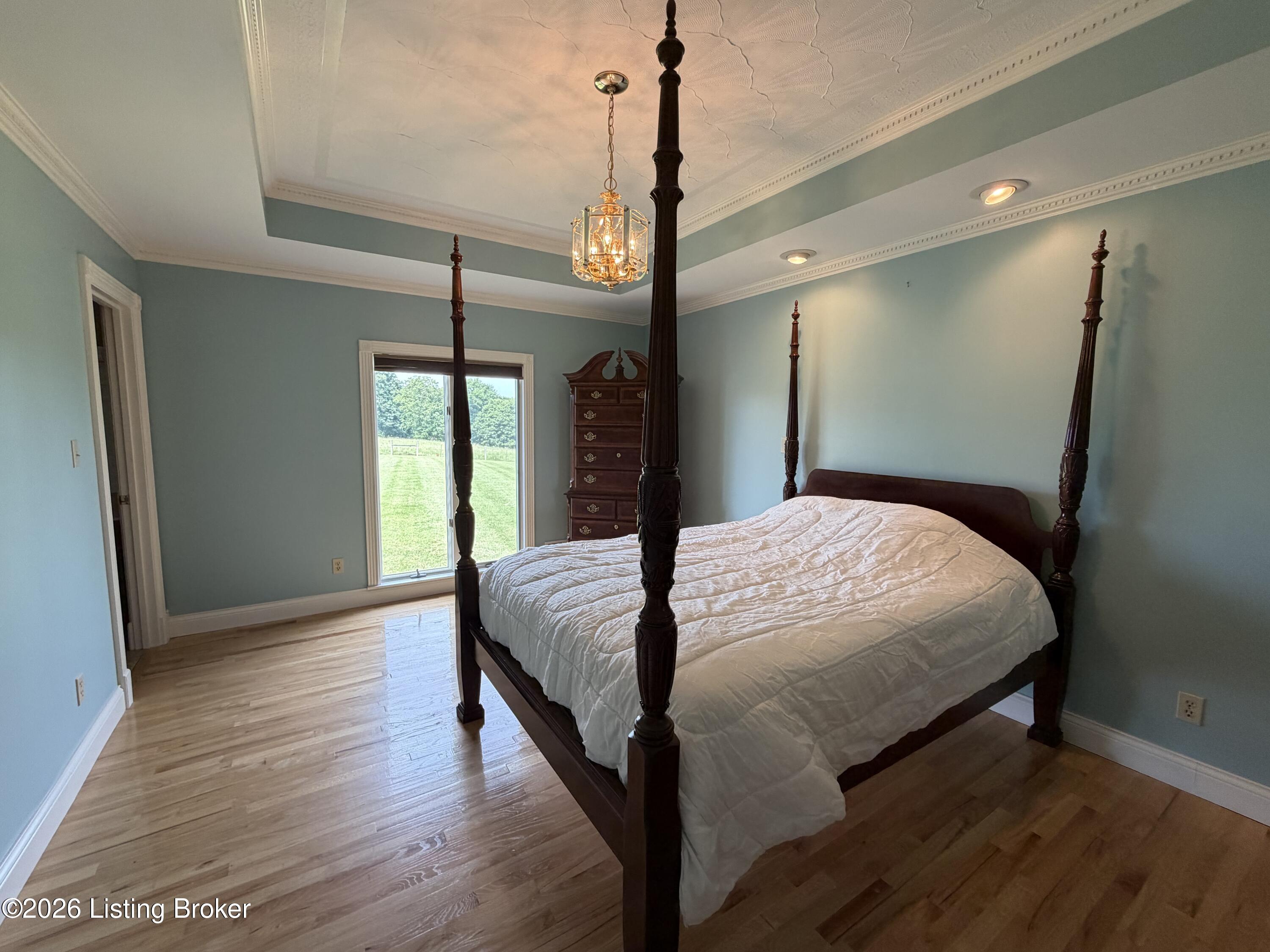 4898 Springfield Rd Property Photo 21