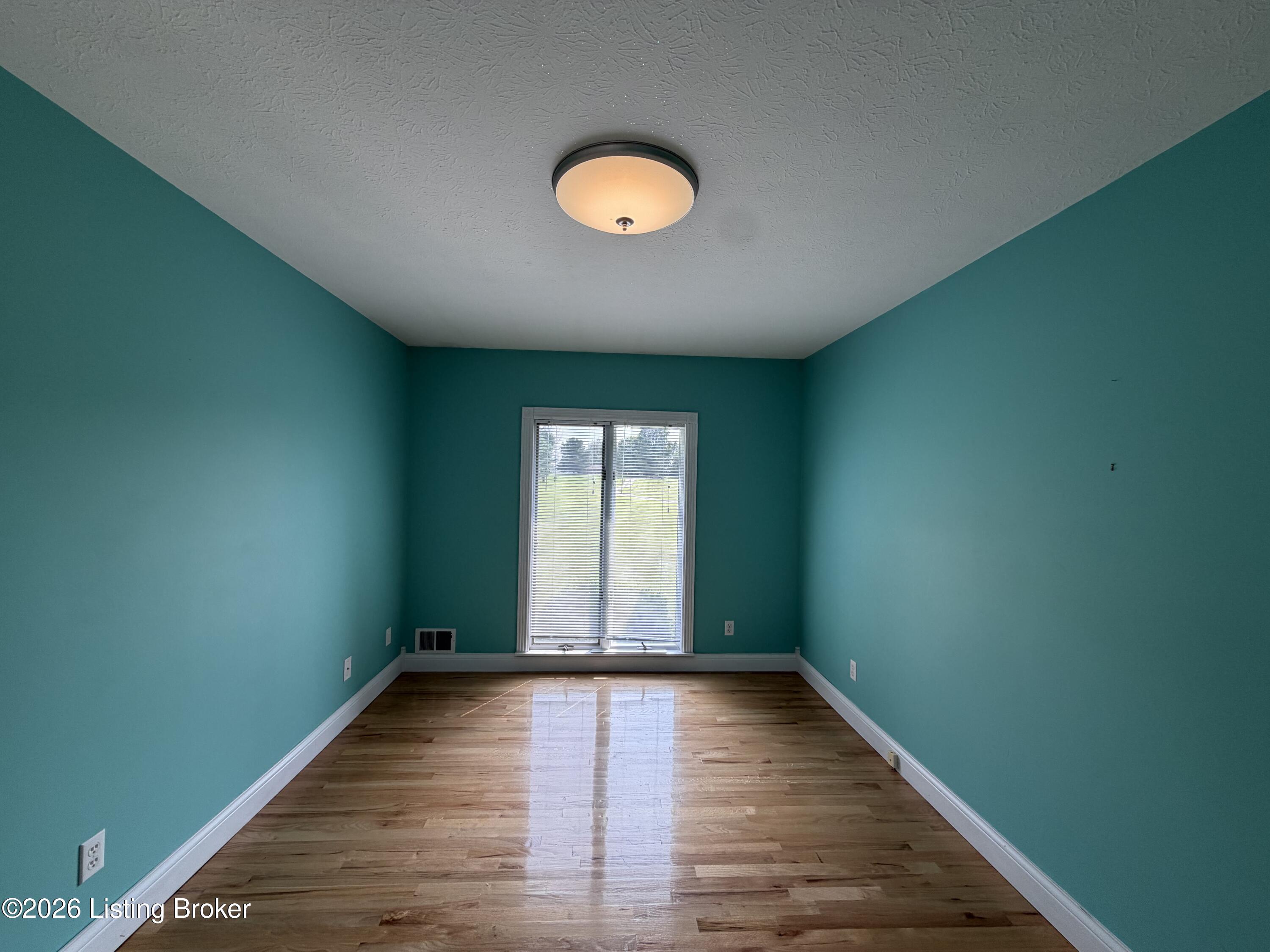 4898 Springfield Rd Property Photo 37