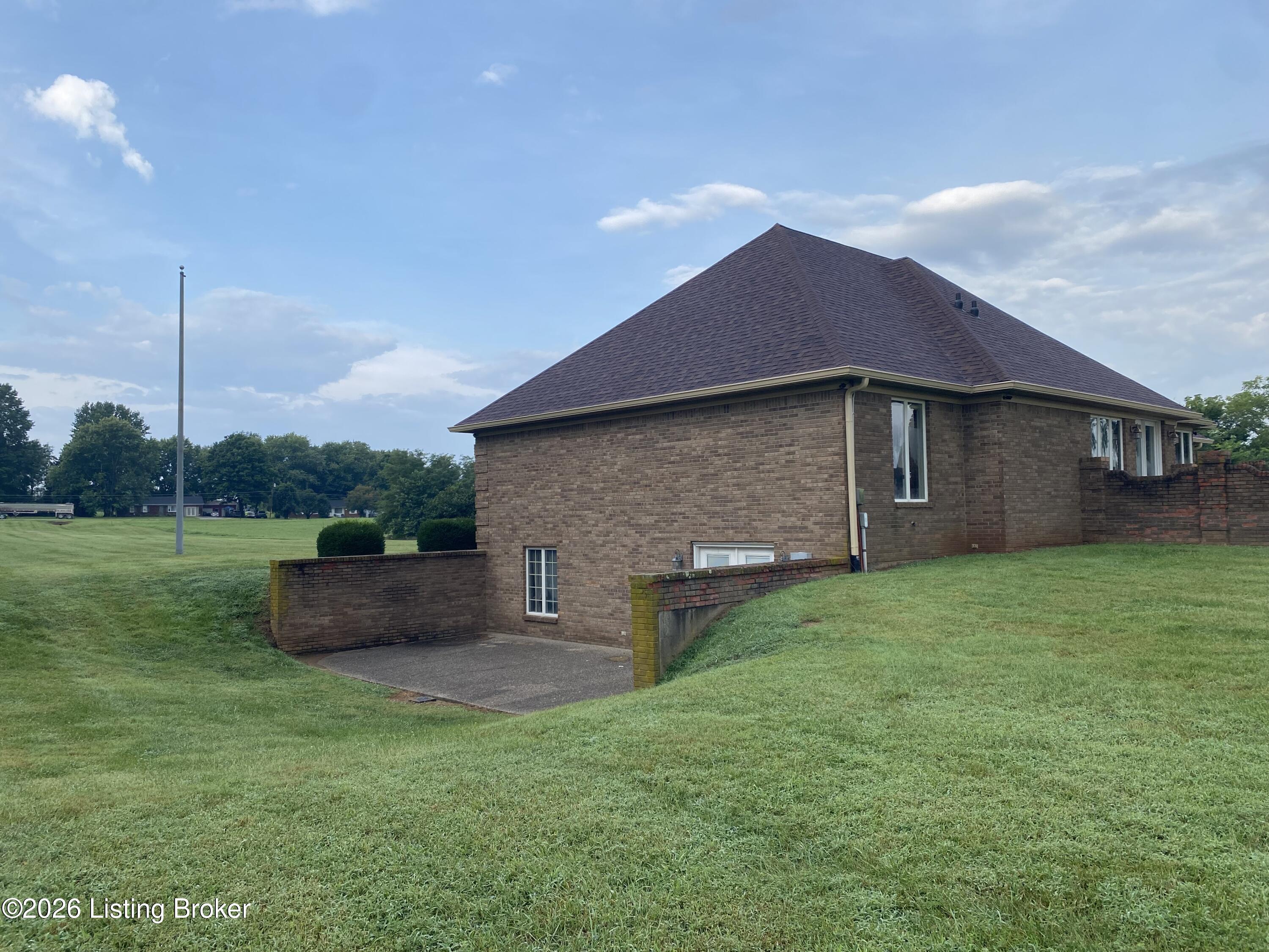 4898 Springfield Rd Property Photo 48