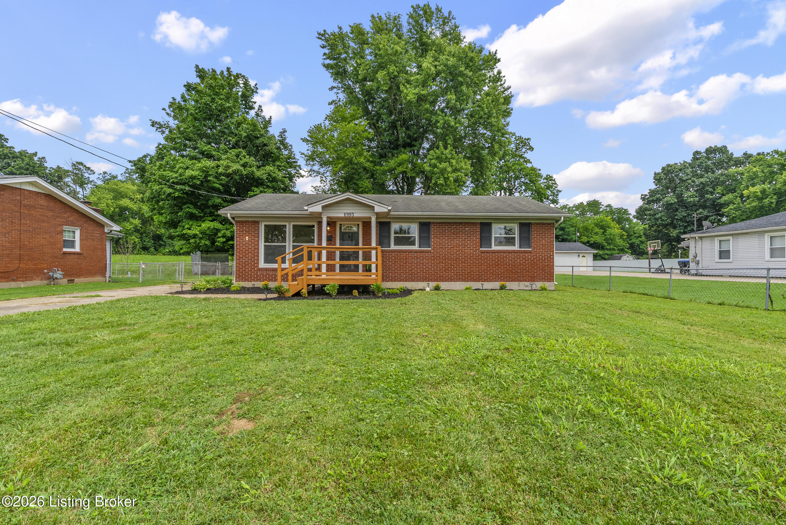 6993 Beechland Ave Property Photo 1