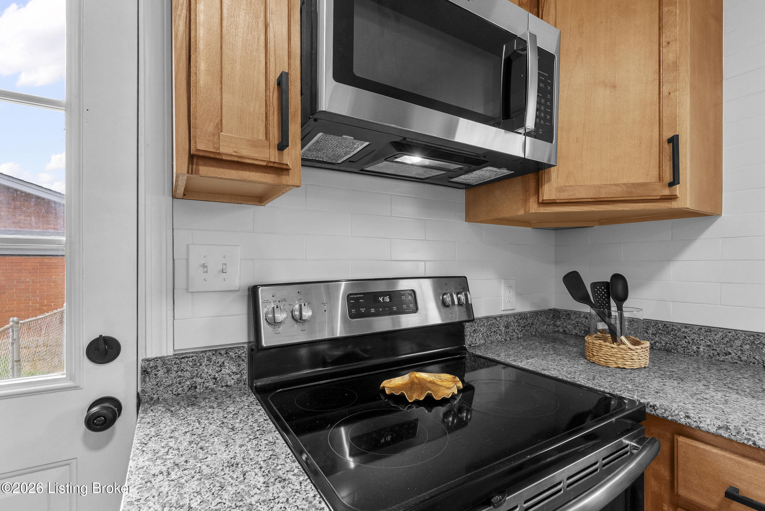 6993 Beechland Ave Property Photo 14