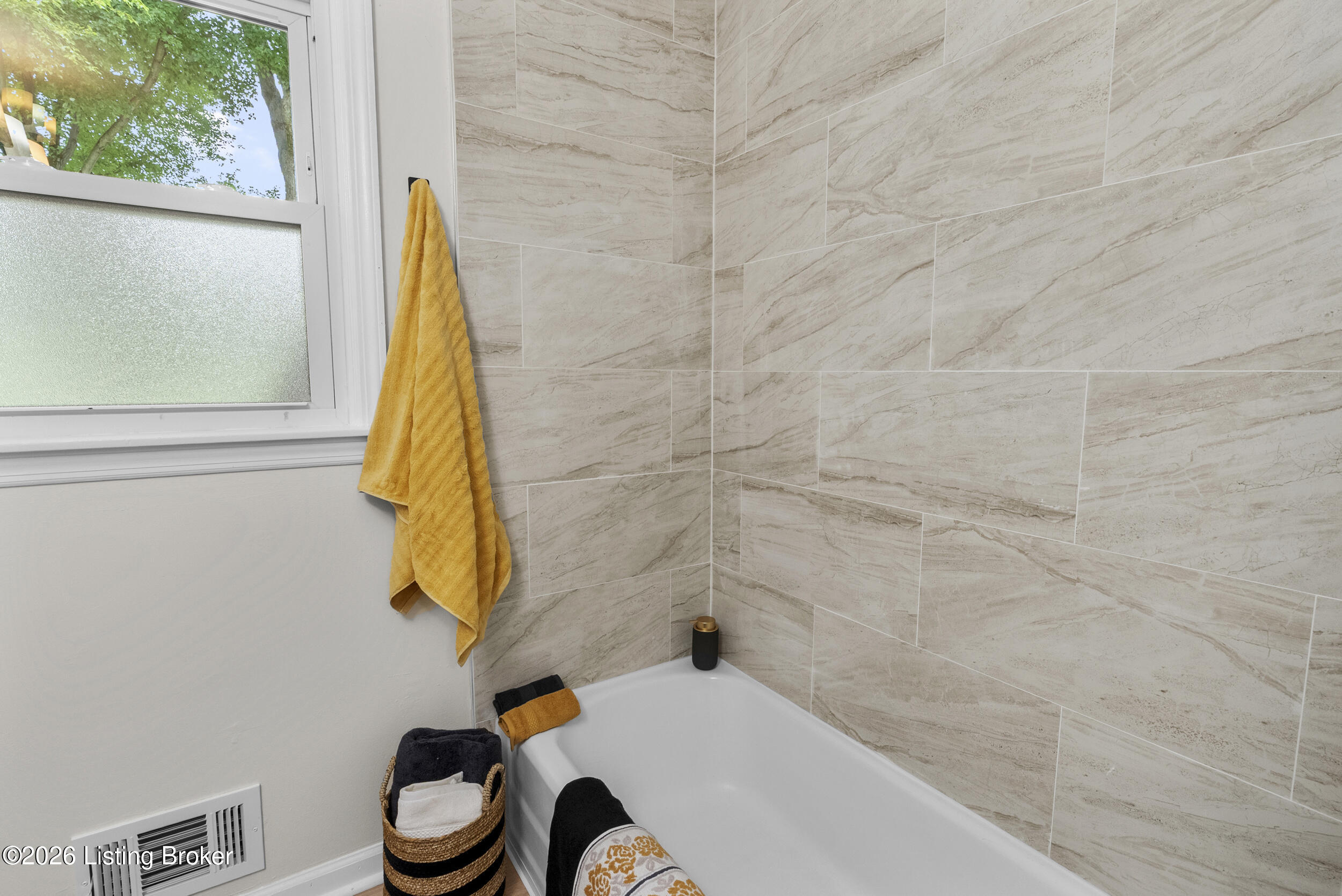 6993 Beechland Ave Property Photo 19