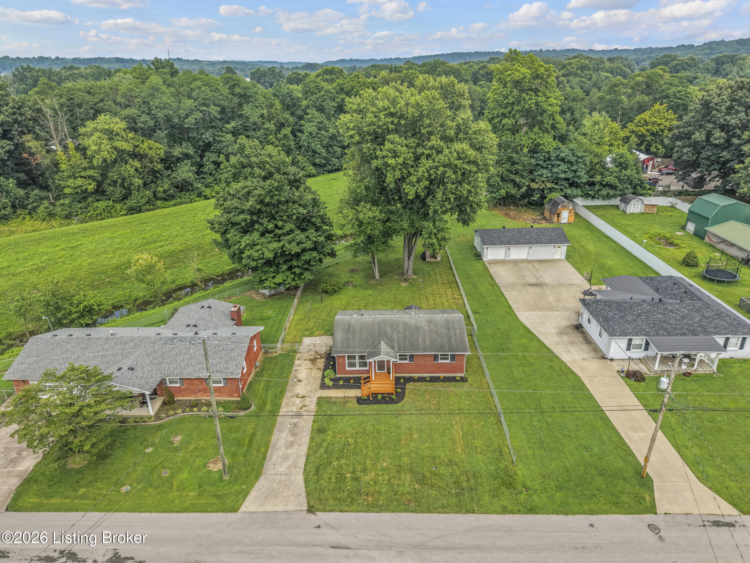6993 Beechland Ave Property Photo 32