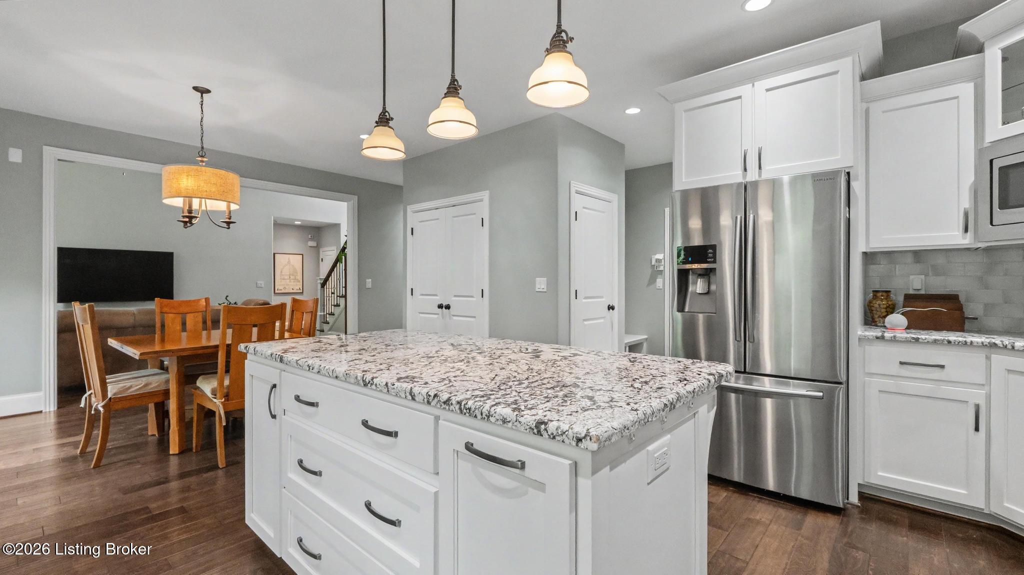 19120 Sturbridge Cir Property Photo 11