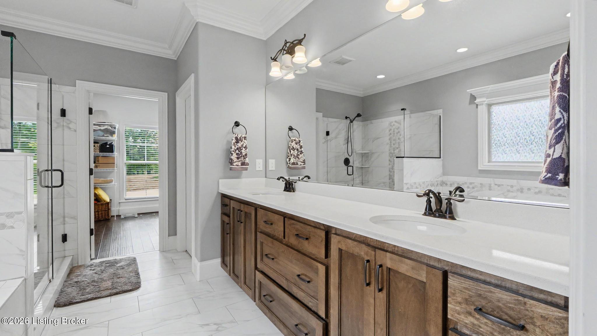 19120 Sturbridge Cir Property Photo 15