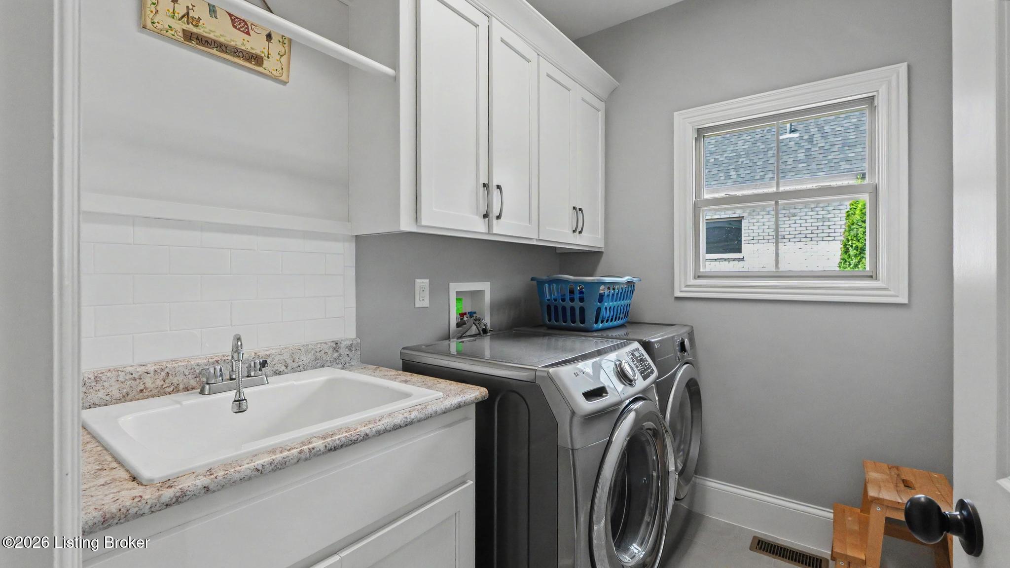 19120 Sturbridge Cir Property Photo 20