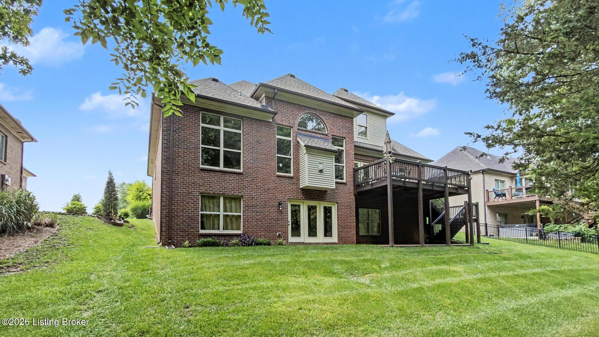 19120 Sturbridge Cir Property Photo 41