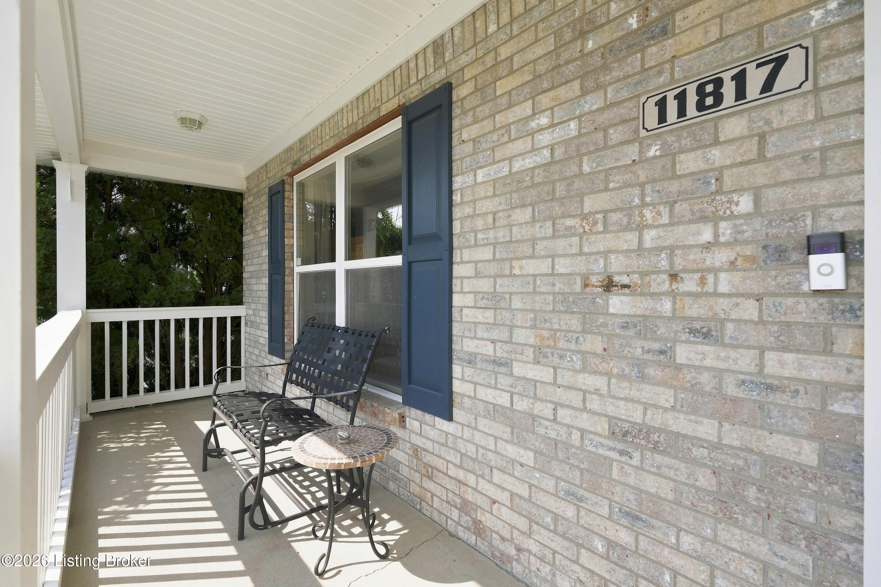 11817 Reality Trail Property Photo 7