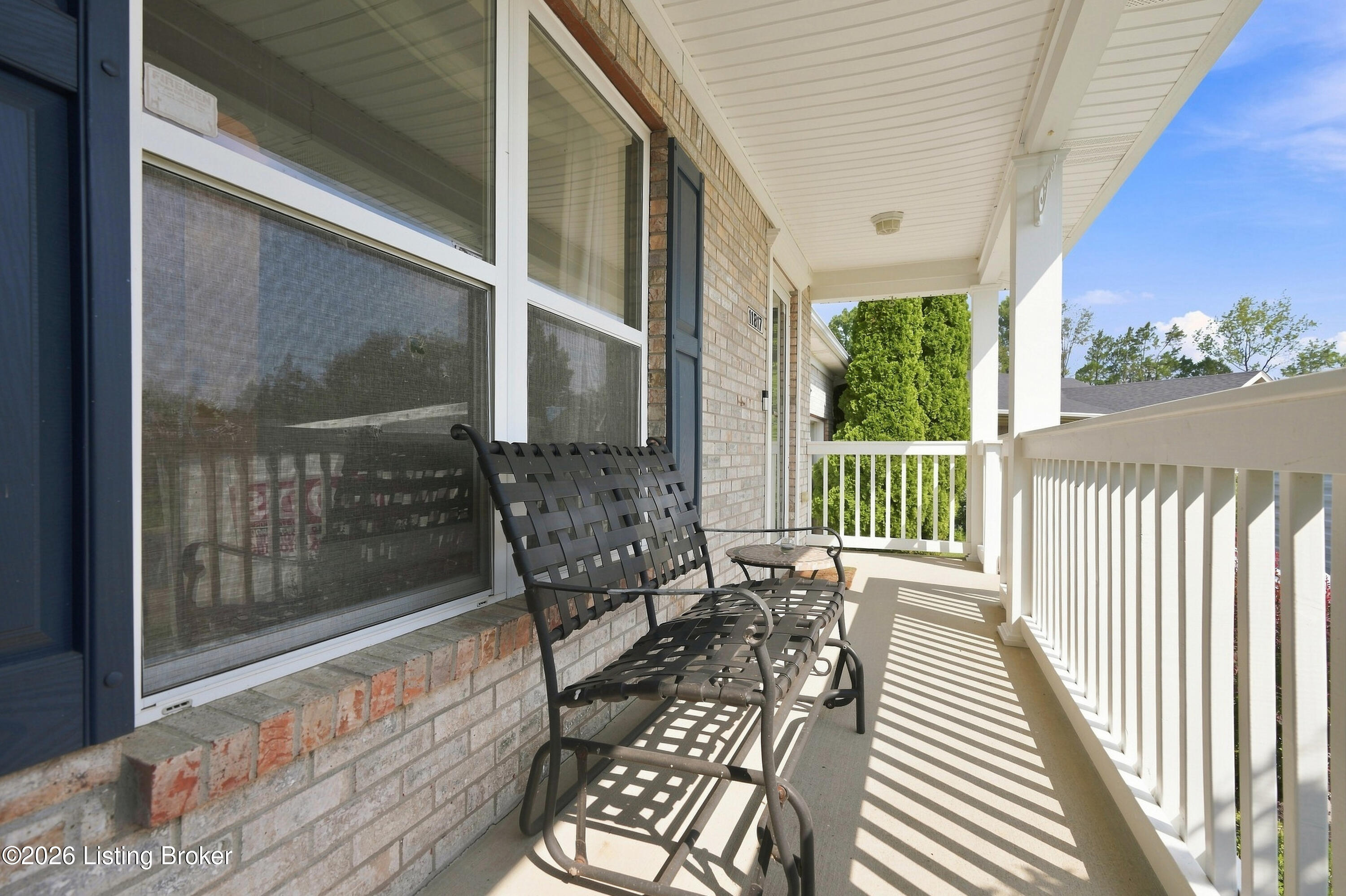 11817 Reality Trail Property Photo 8
