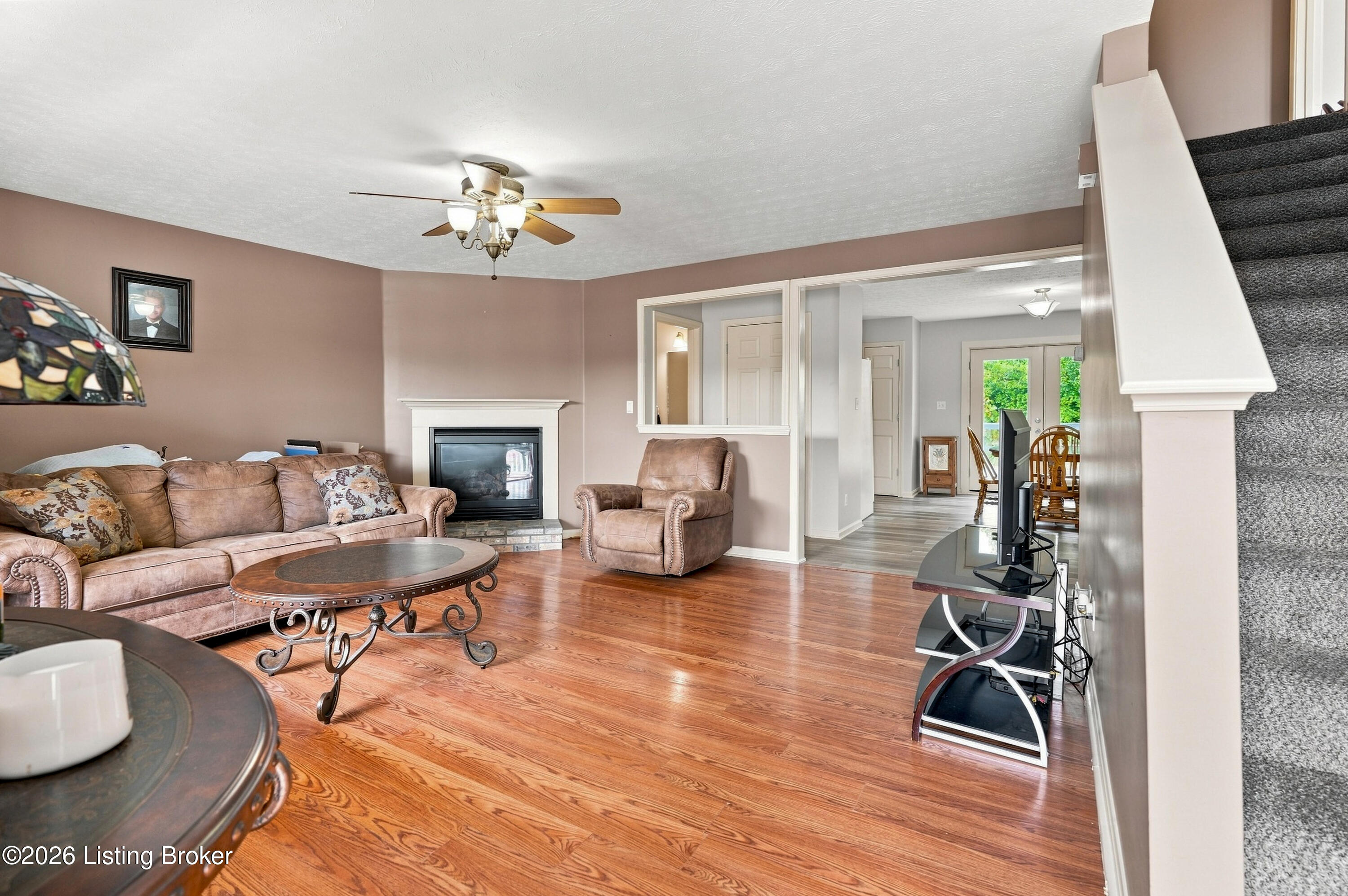 11817 Reality Trail Property Photo 14