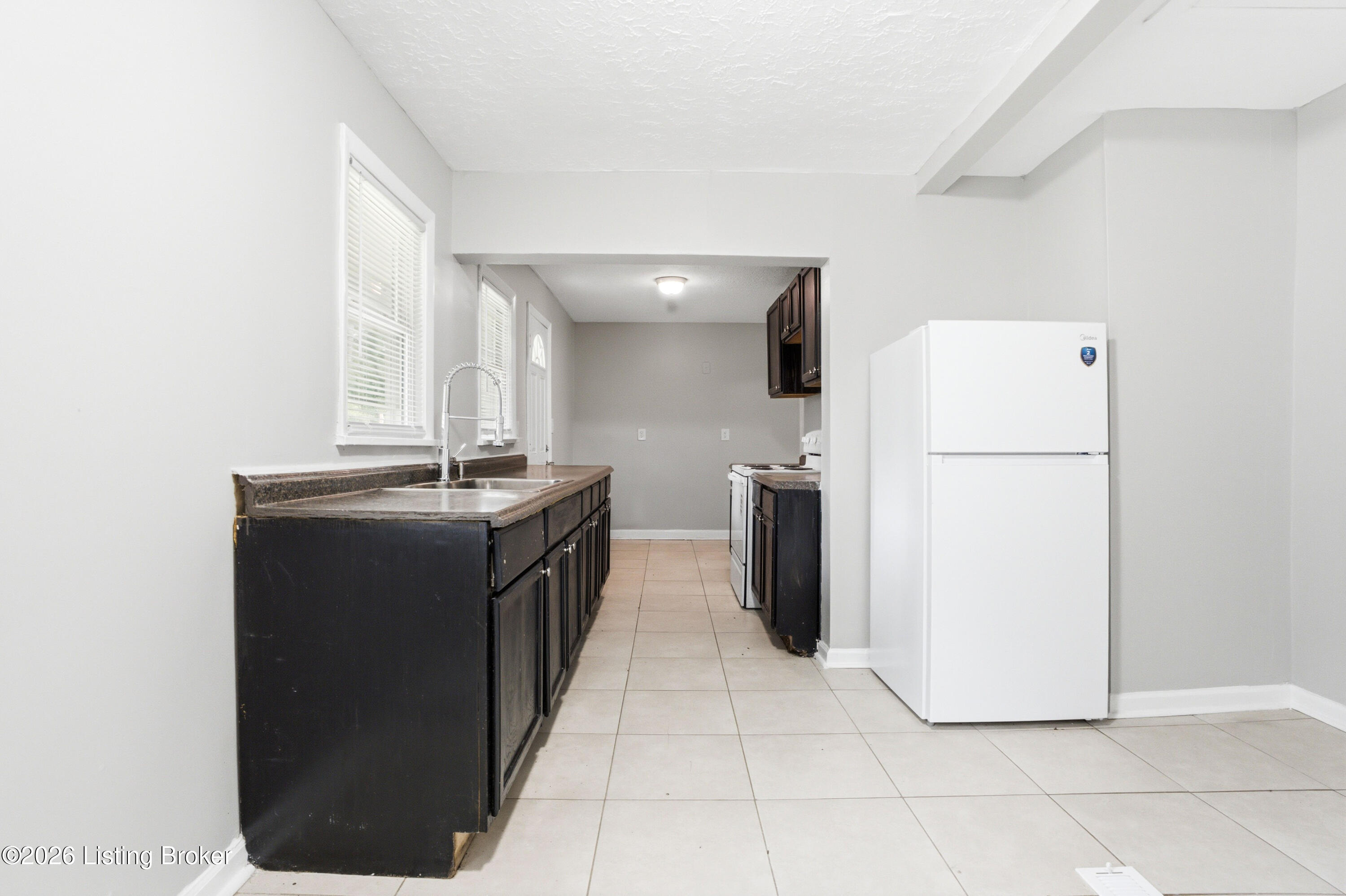 6530 Estele Ave Property Photo 7