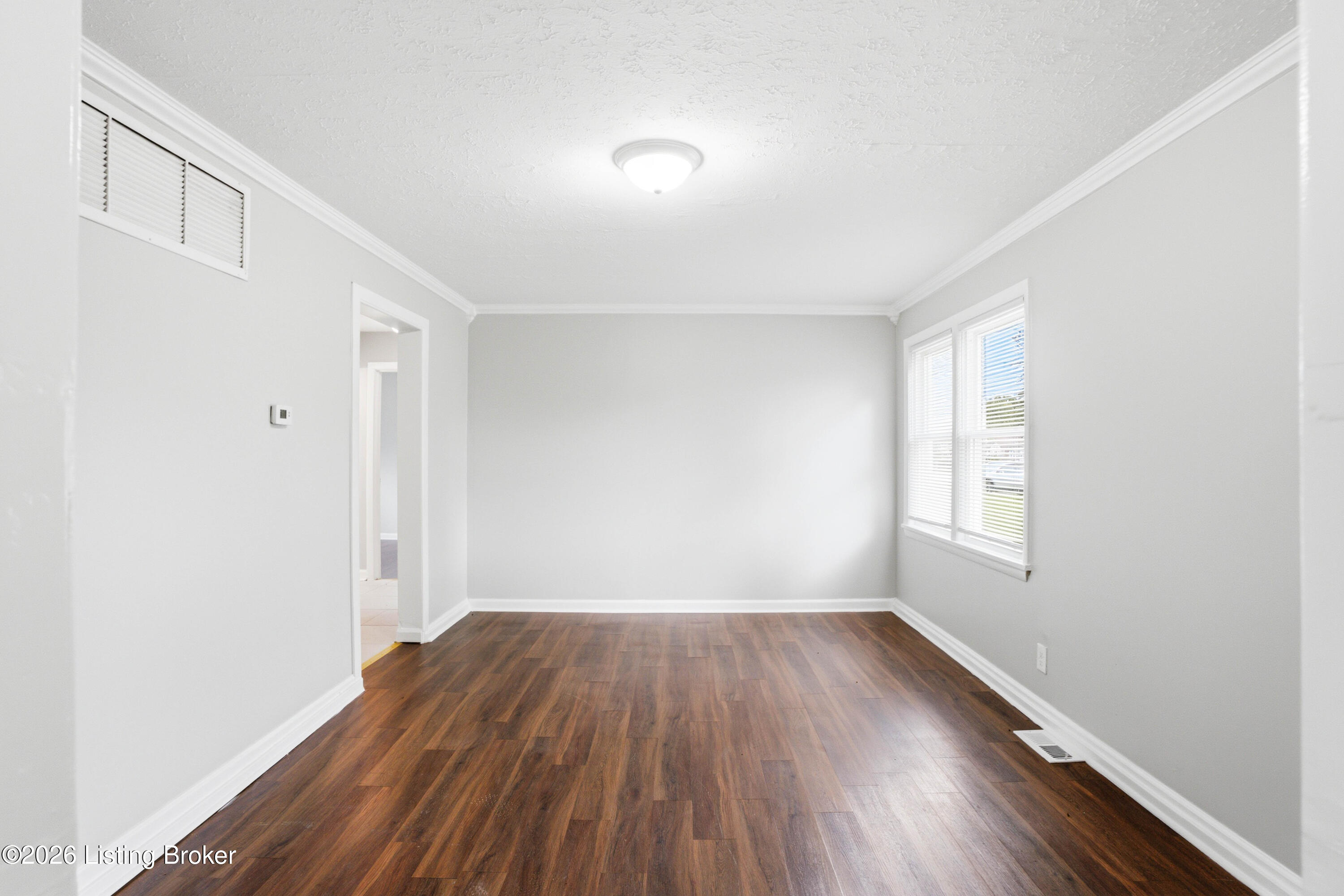 6530 Estele Ave Property Photo 9