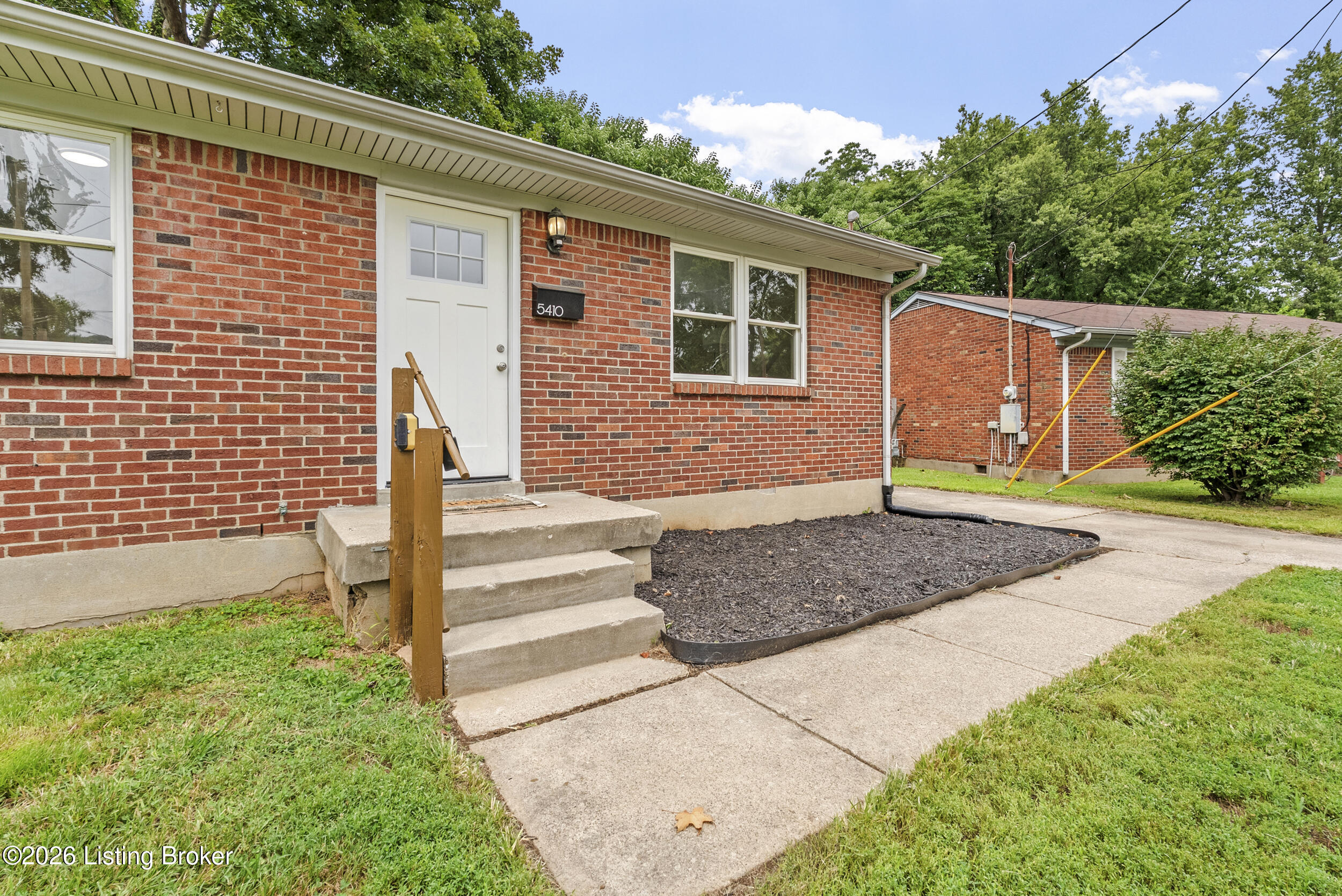 5410 Anatahan Ct Property Photo 2