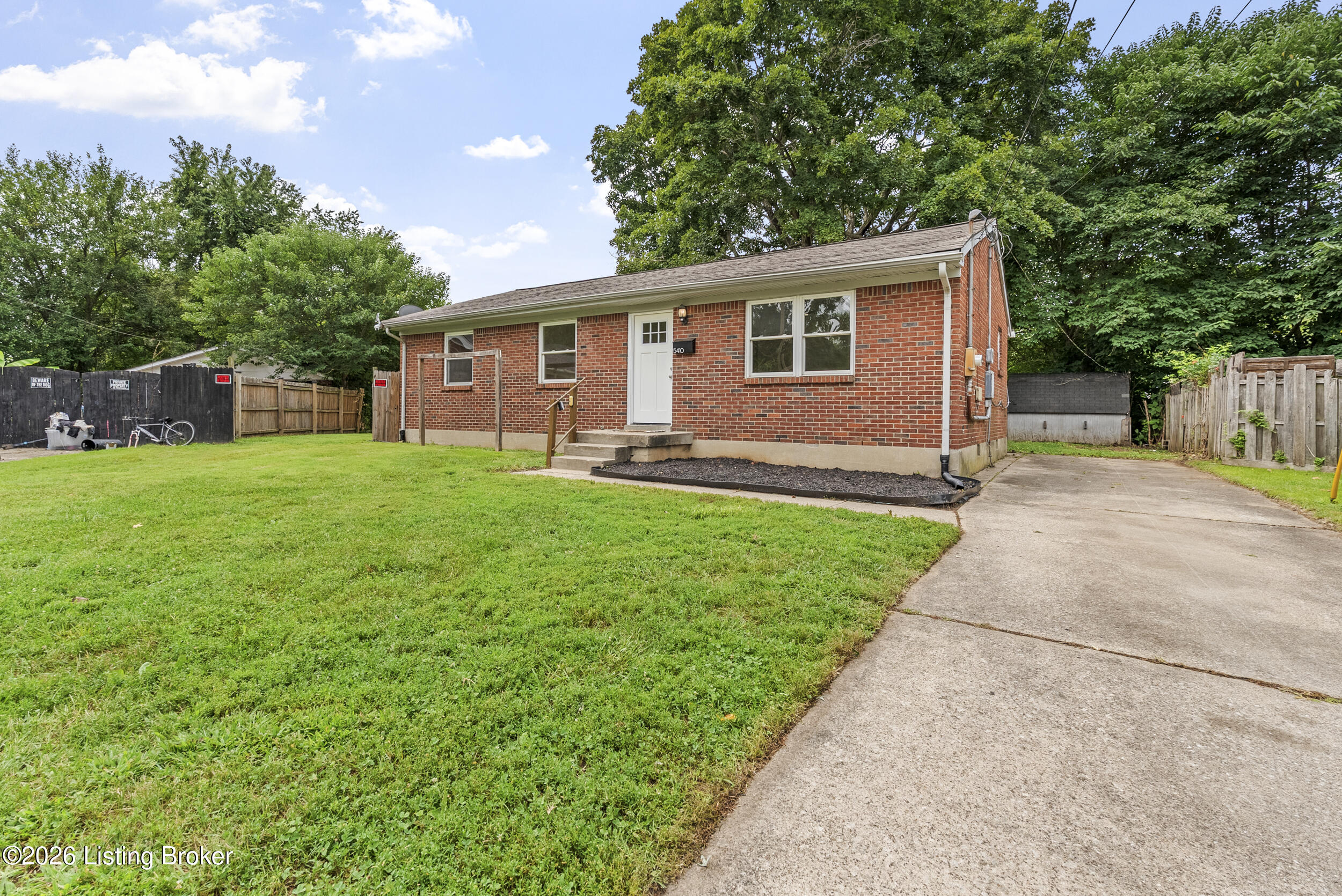5410 Anatahan Ct Property Photo 3