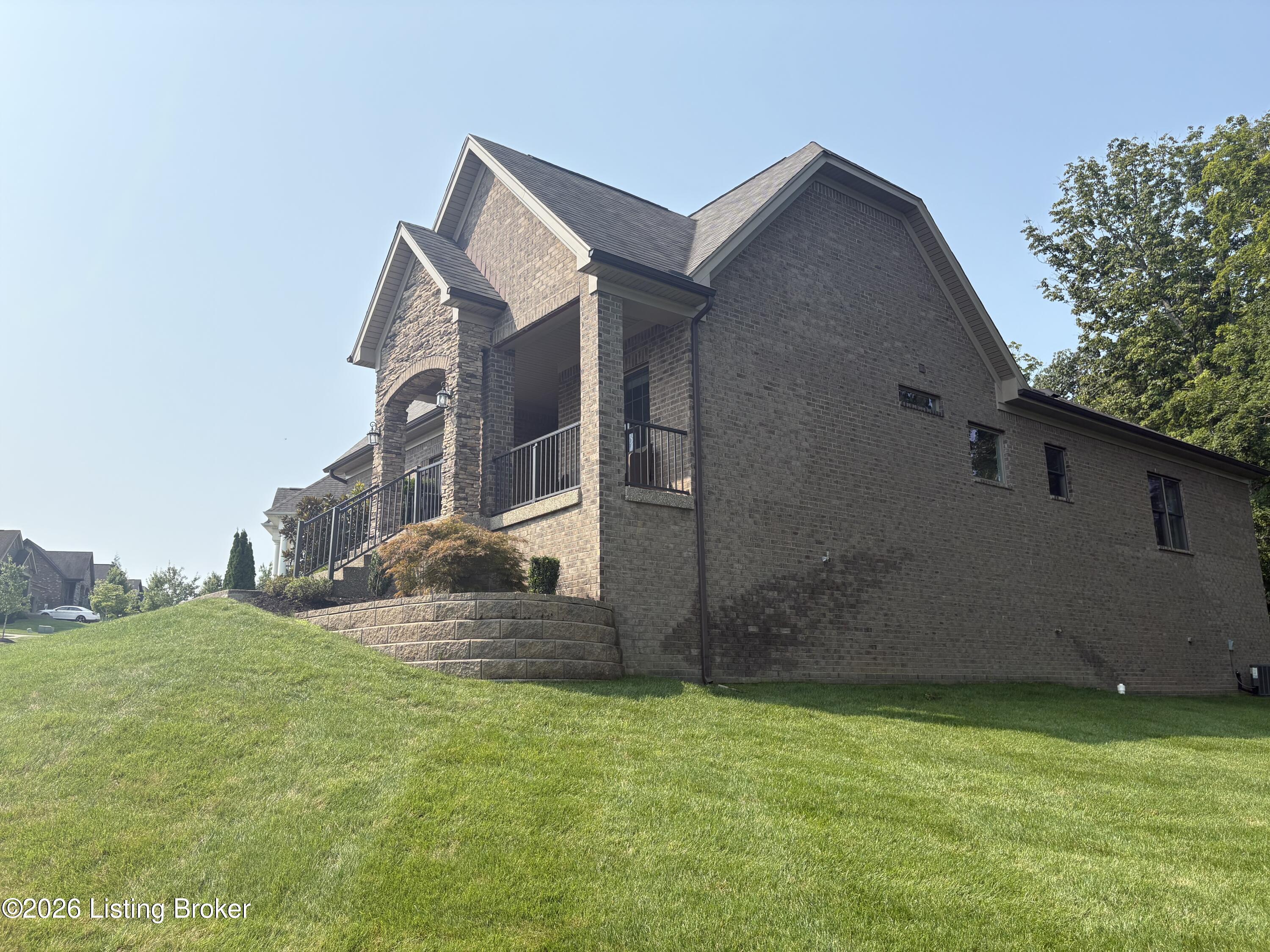 2420 Irish Bend Ct Property Photo 6