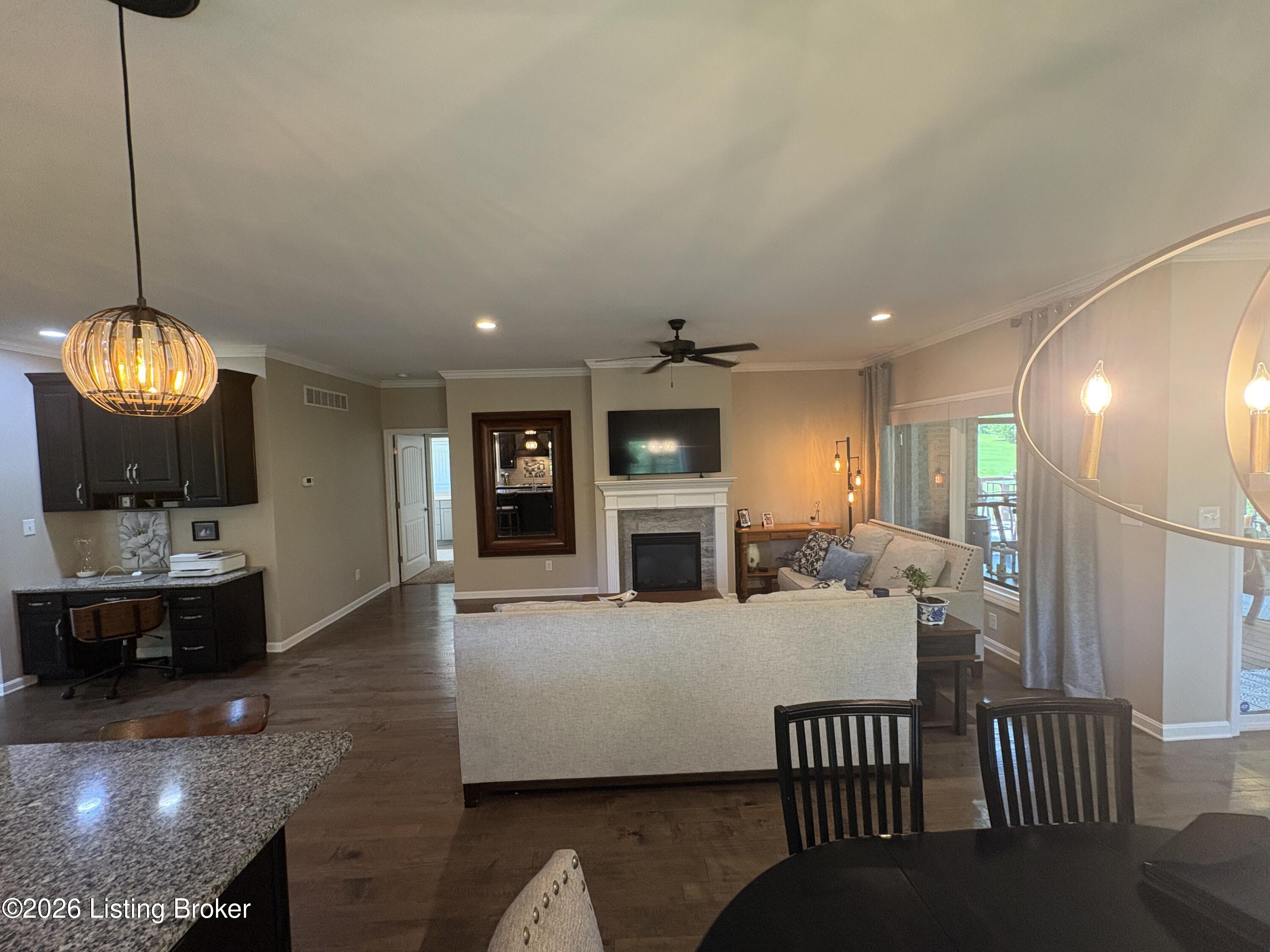 2420 Irish Bend Ct Property Photo 10