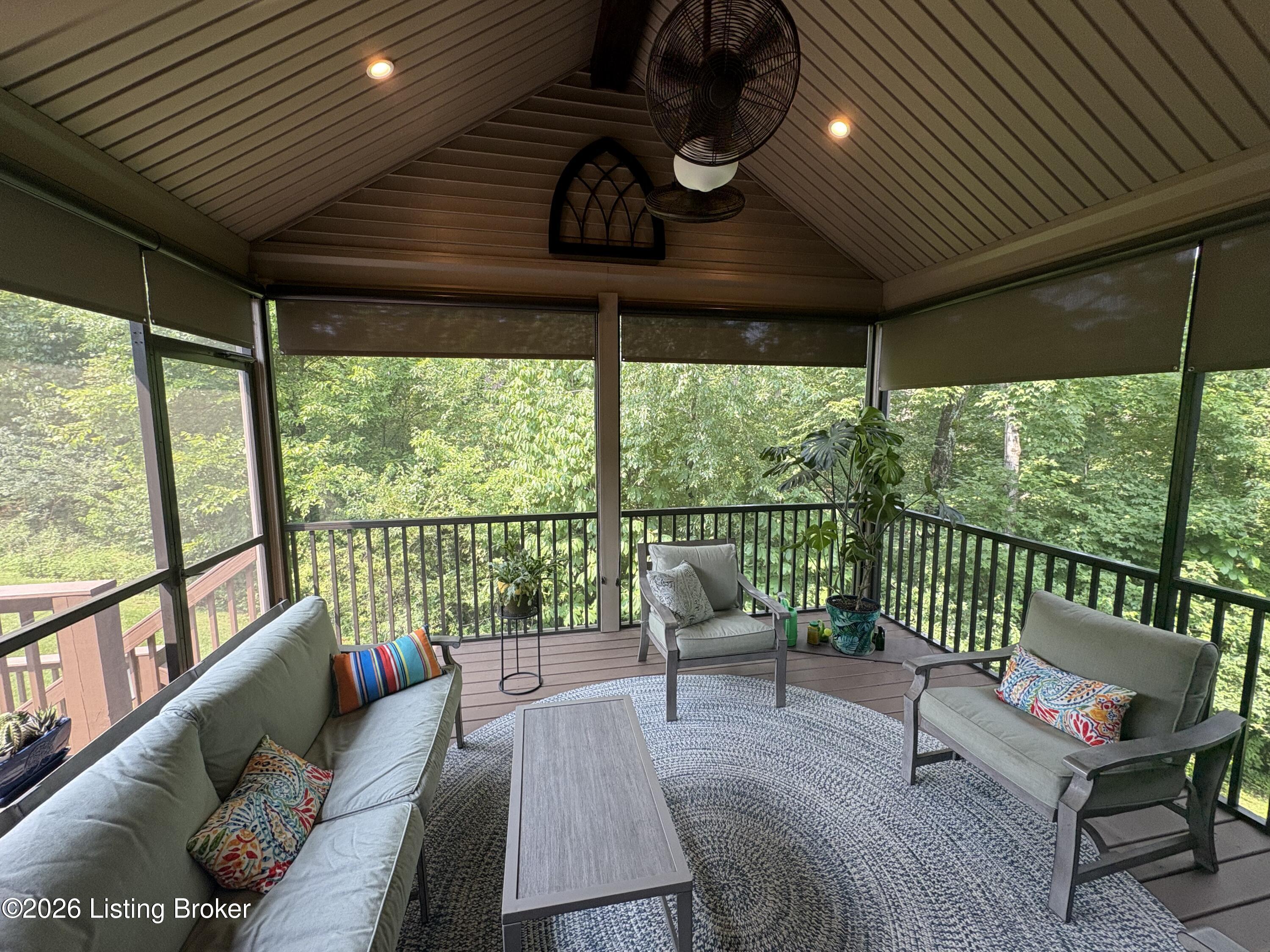 2420 Irish Bend Ct Property Photo 27