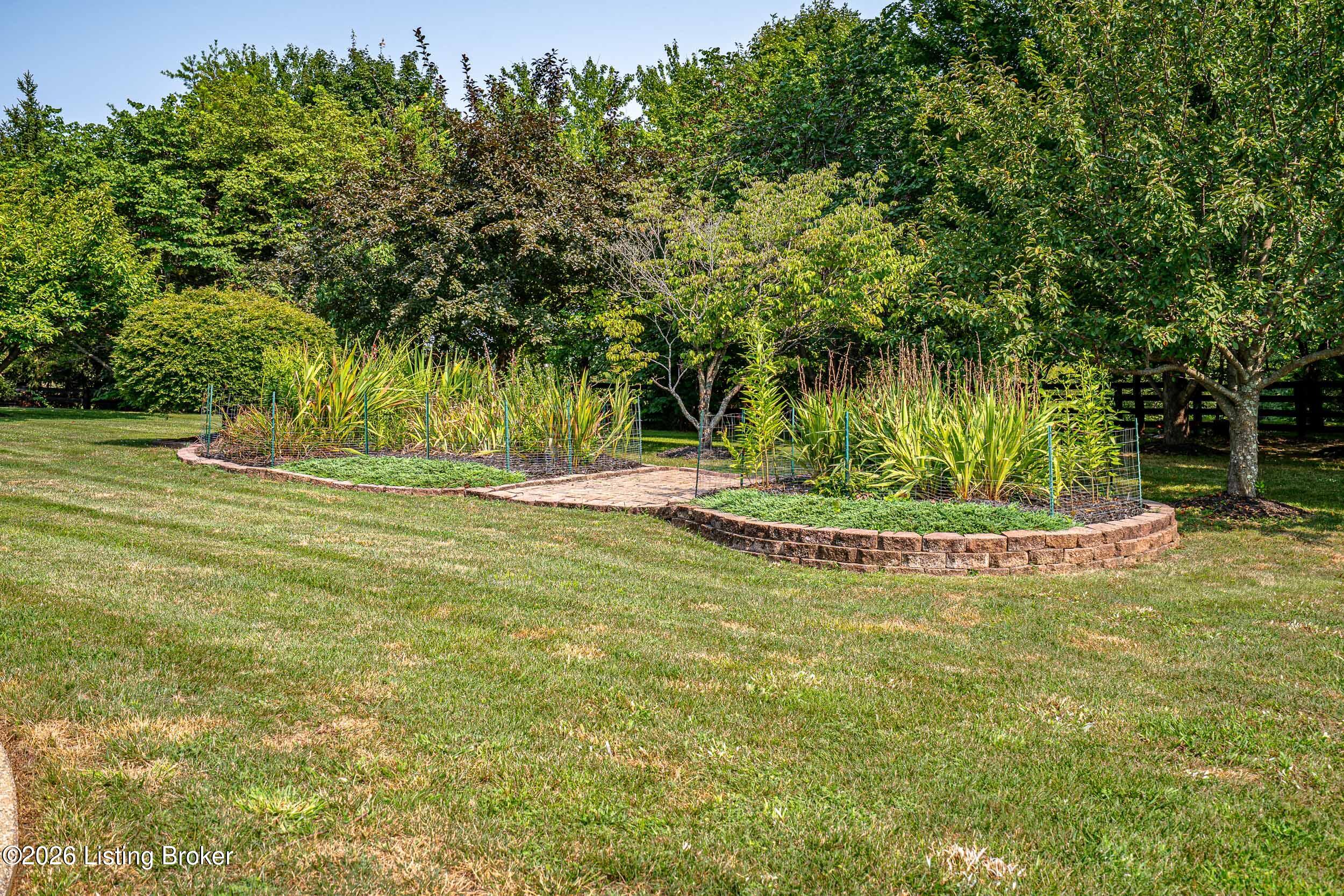 11102 Perwinkle Ln Property Photo 95