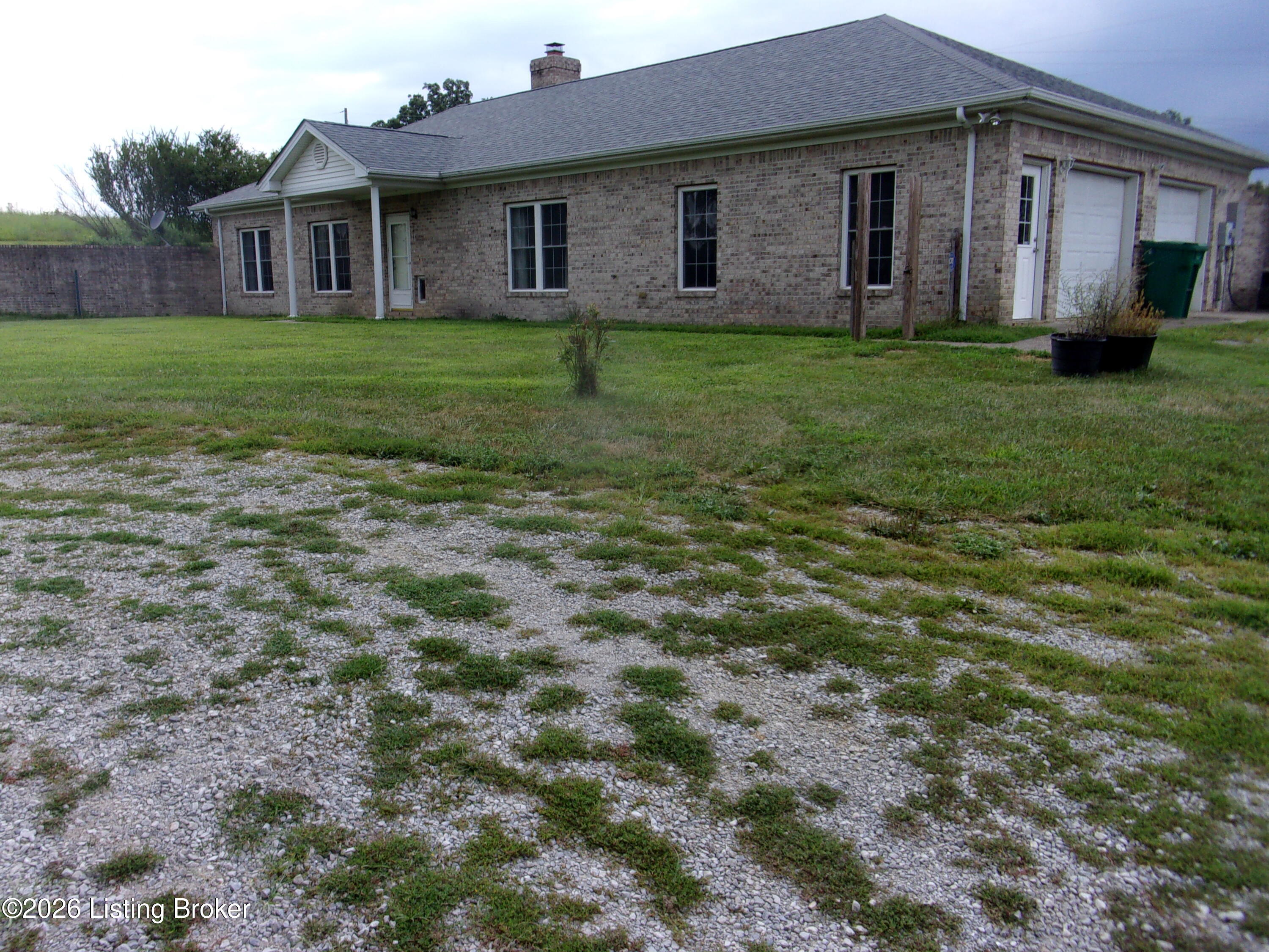 2399 Ashes Creek Rd Property Photo 4
