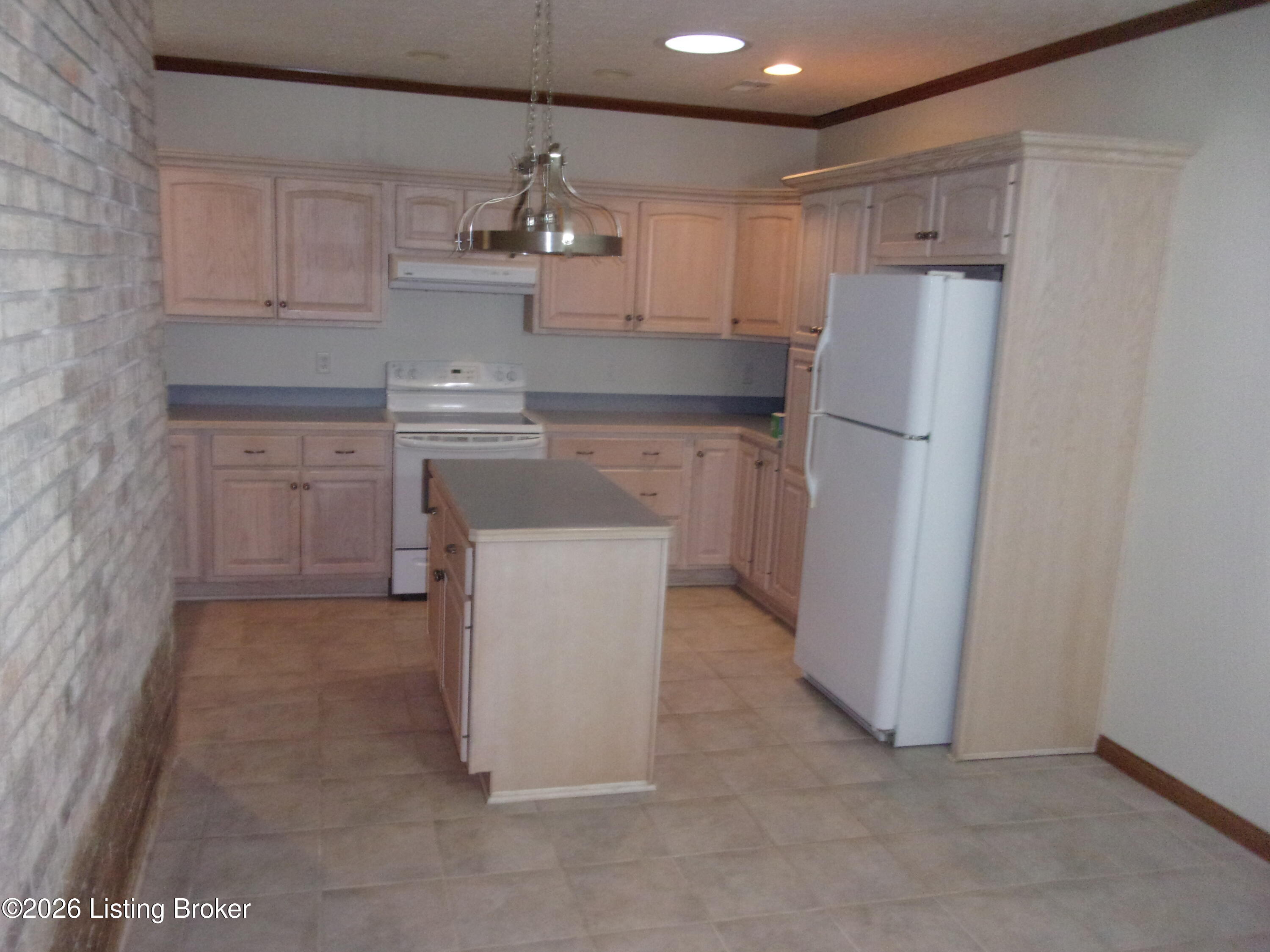 2399 Ashes Creek Rd Property Photo 8