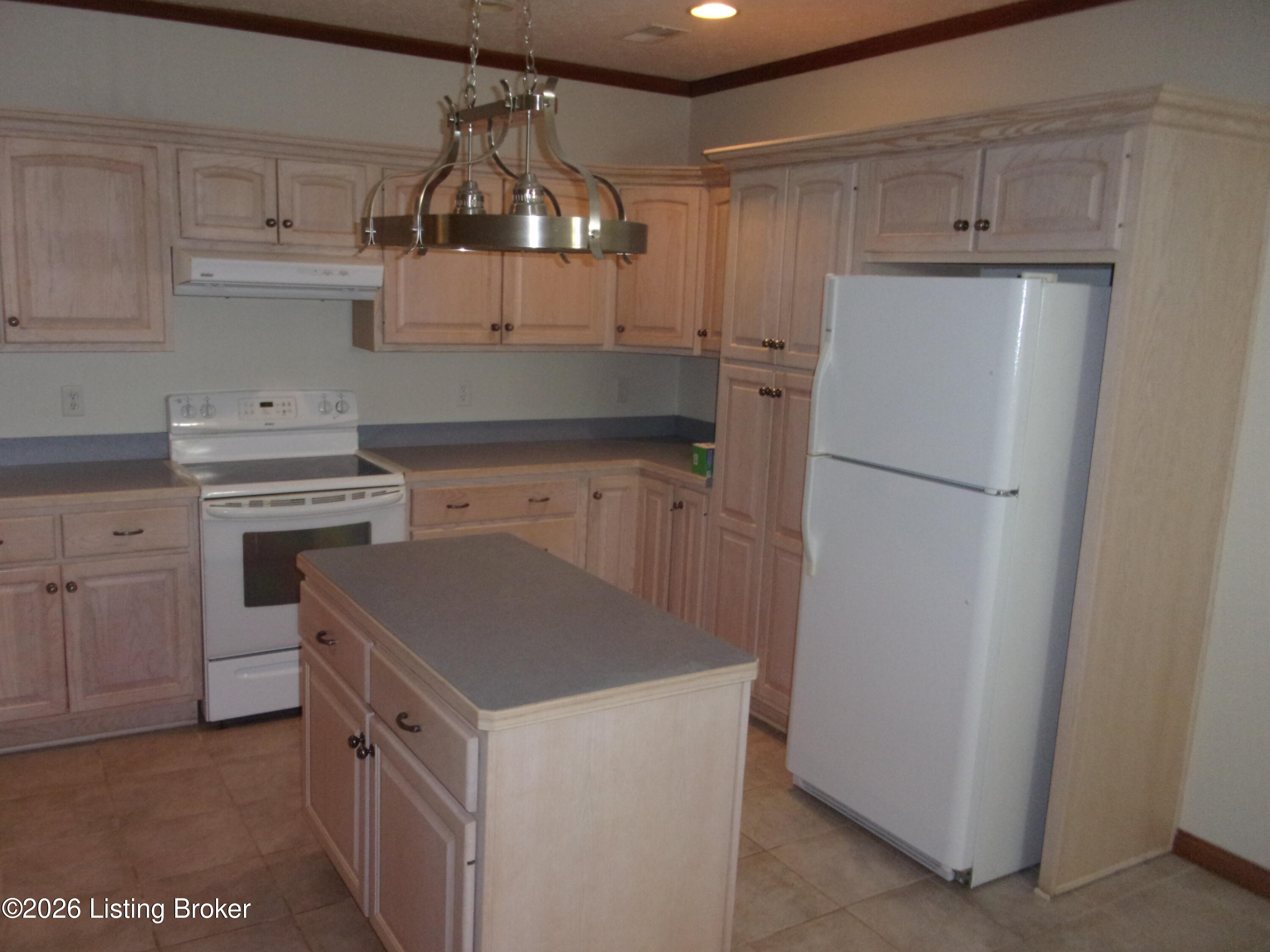 2399 Ashes Creek Rd Property Photo 9