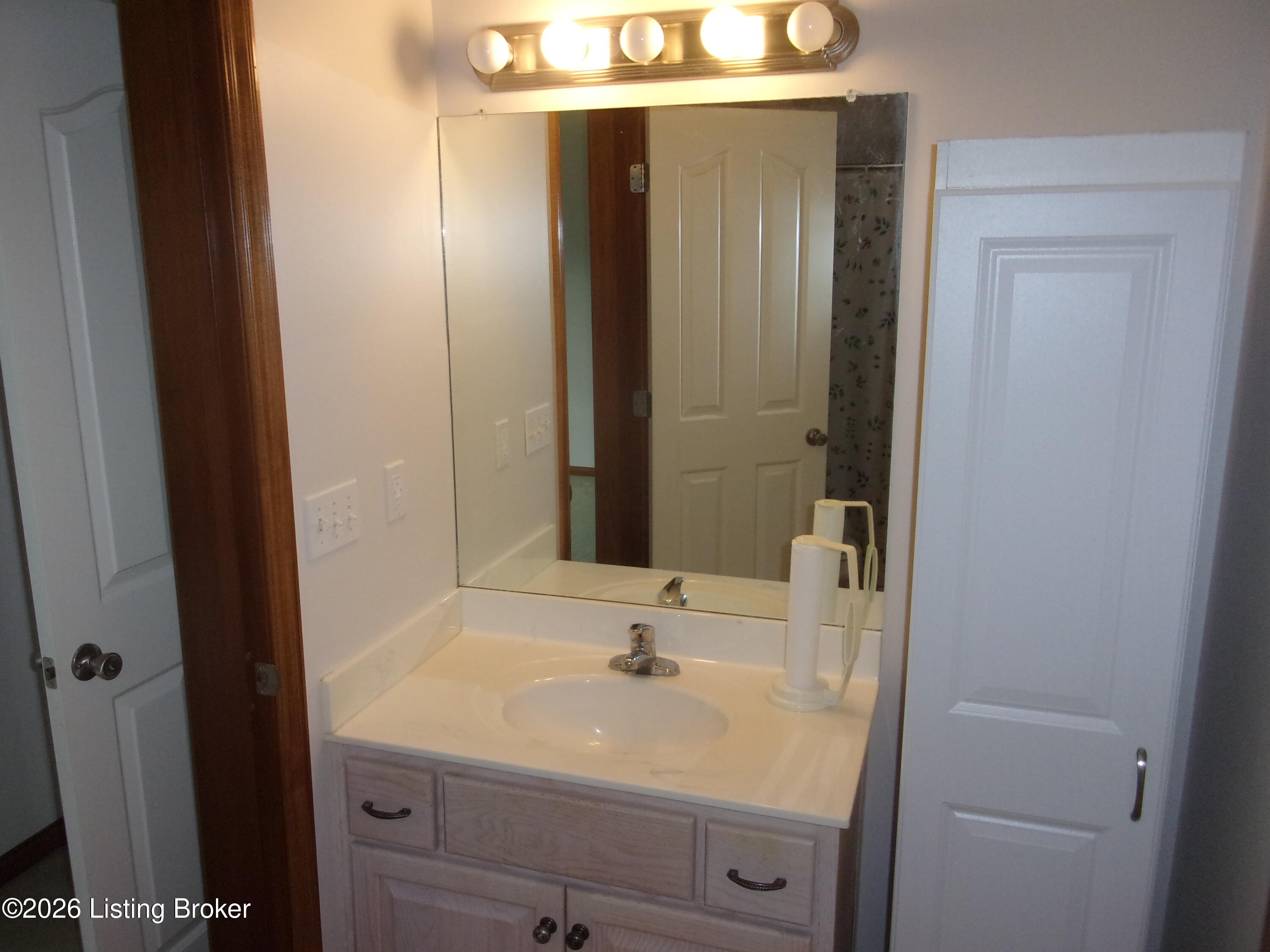 2399 Ashes Creek Rd Property Photo 14