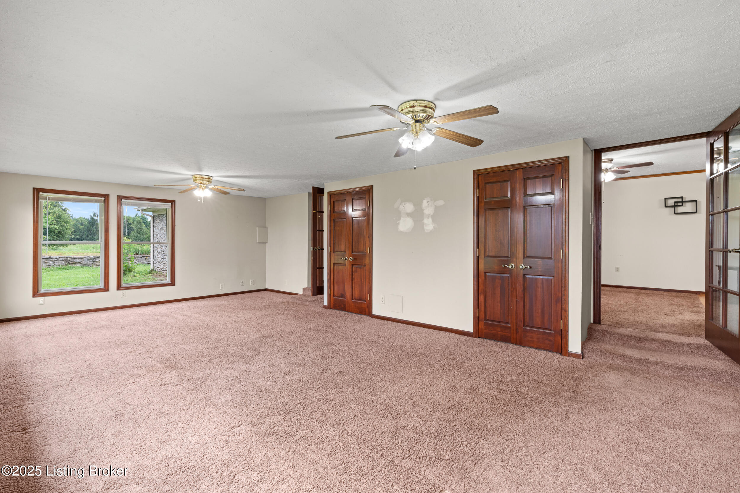 364 Fairview Ln Property Photo 14
