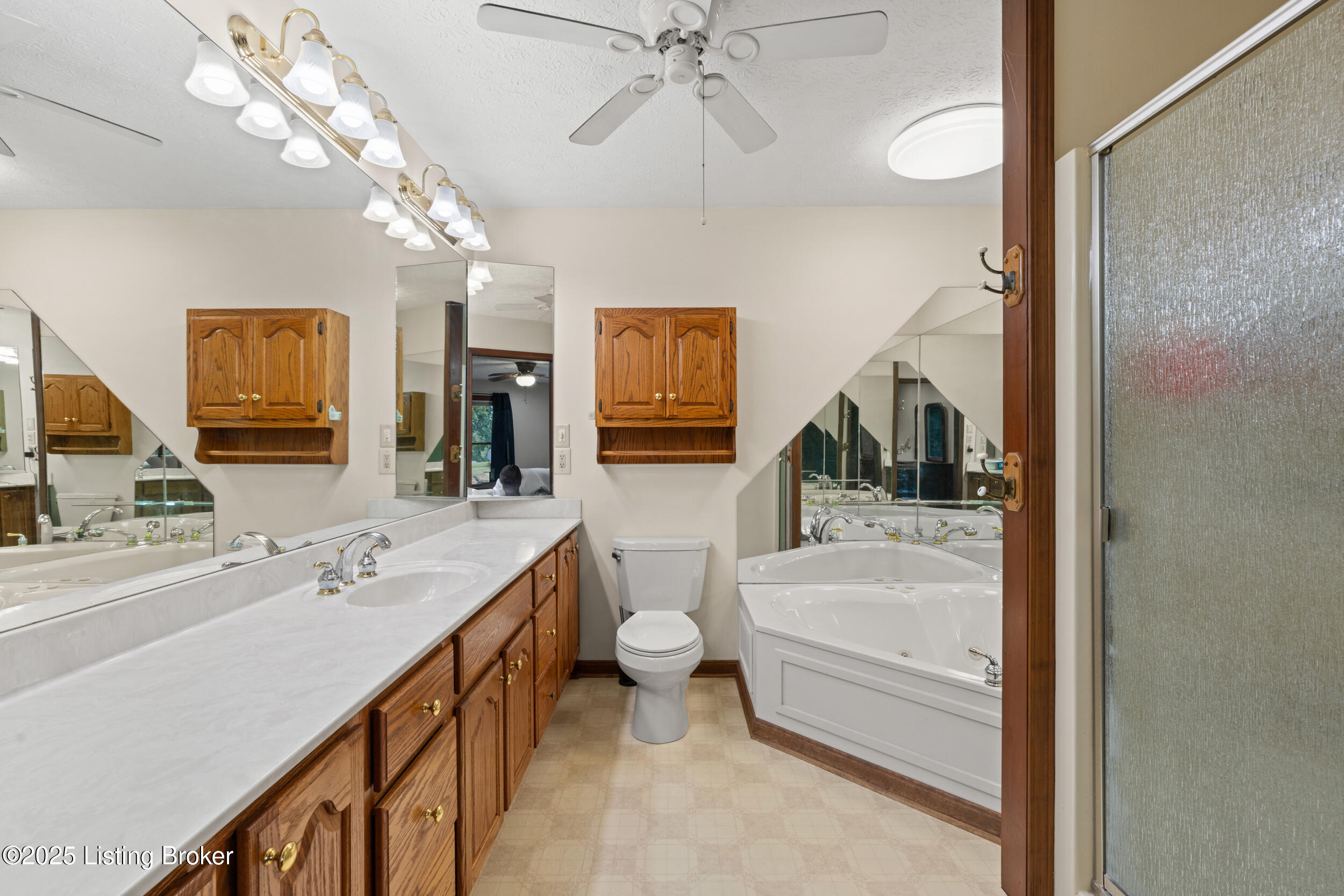 364 Fairview Ln Property Photo 17