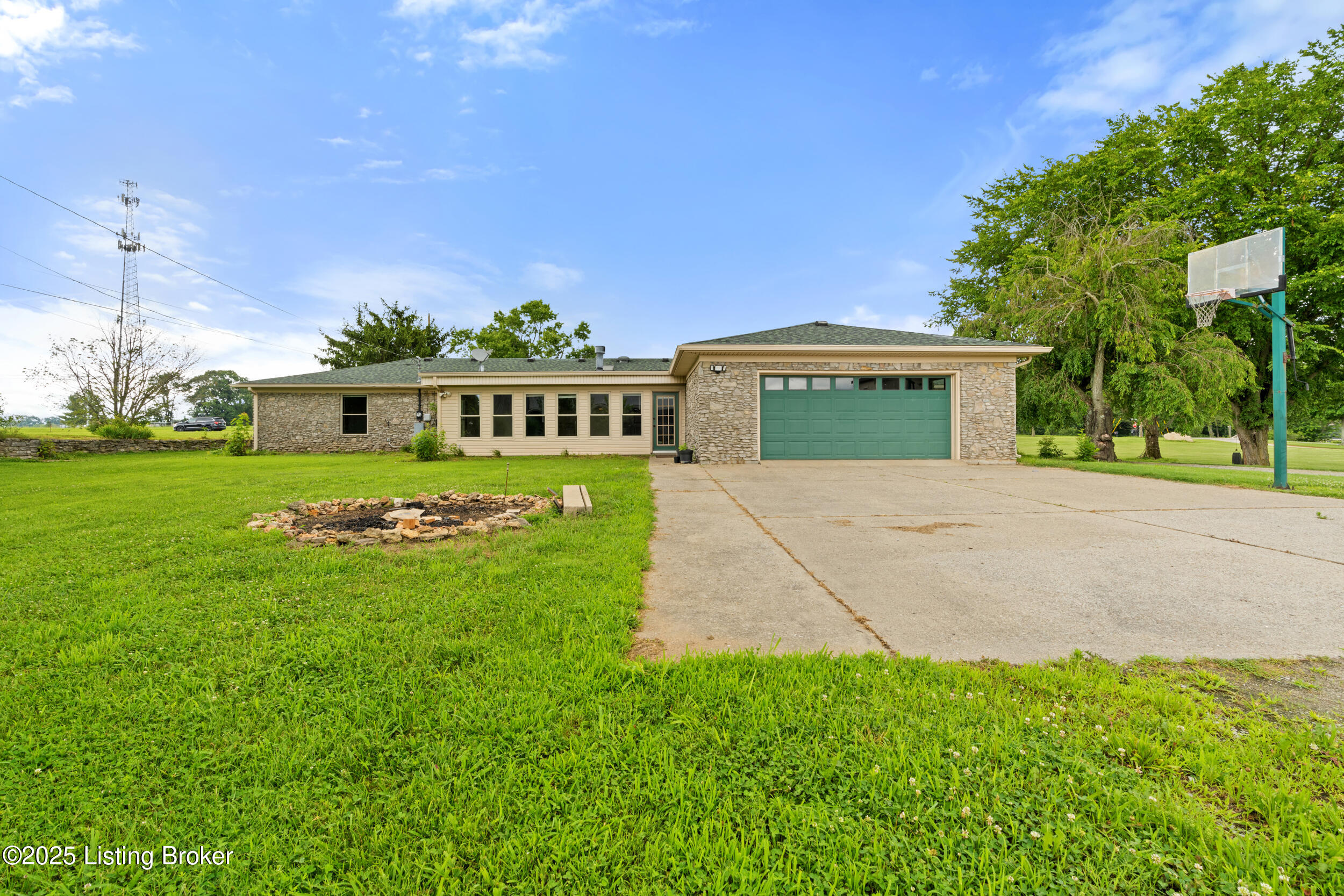 364 Fairview Ln Property Photo 36