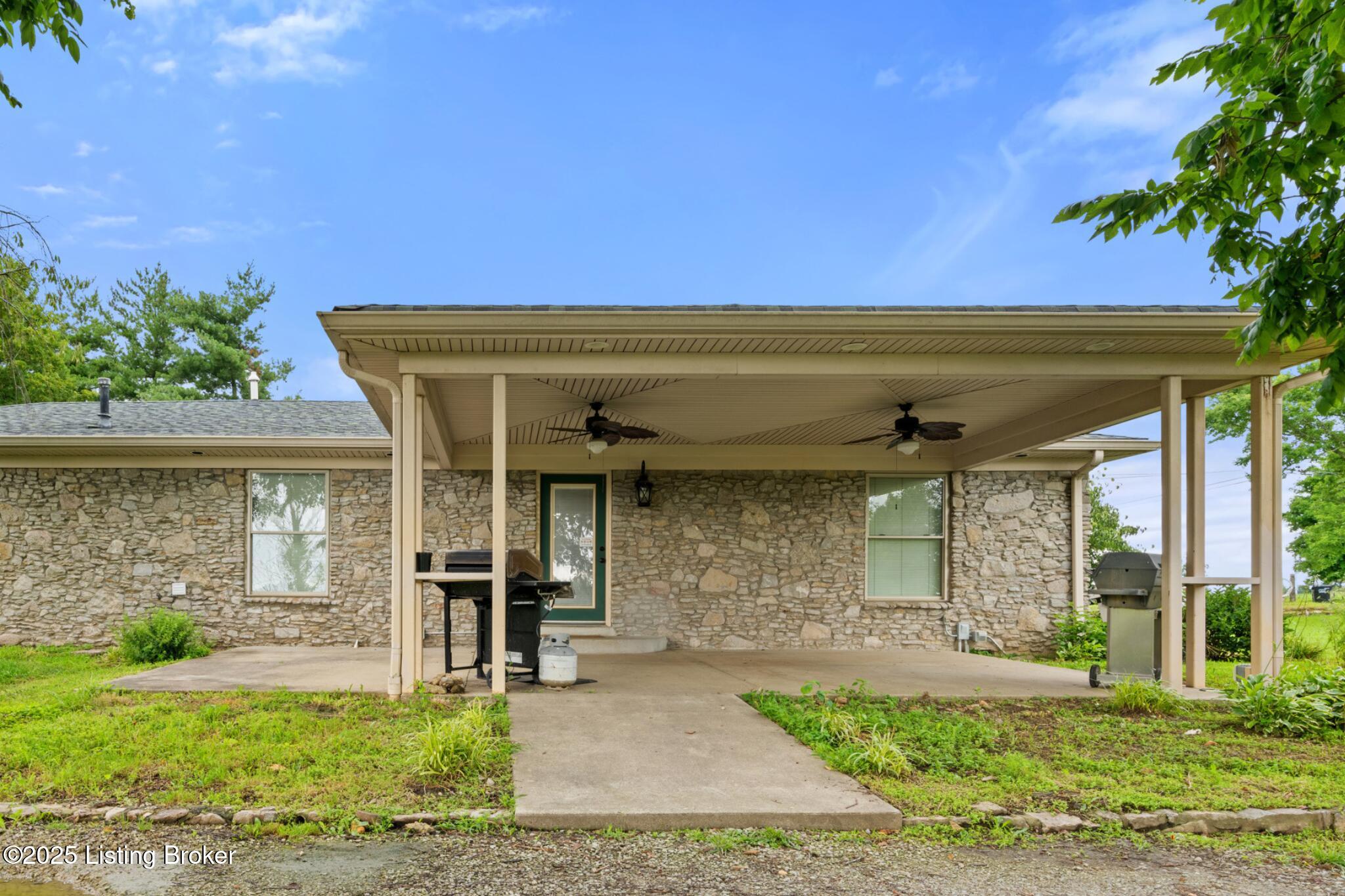 364 Fairview Ln Property Photo 37