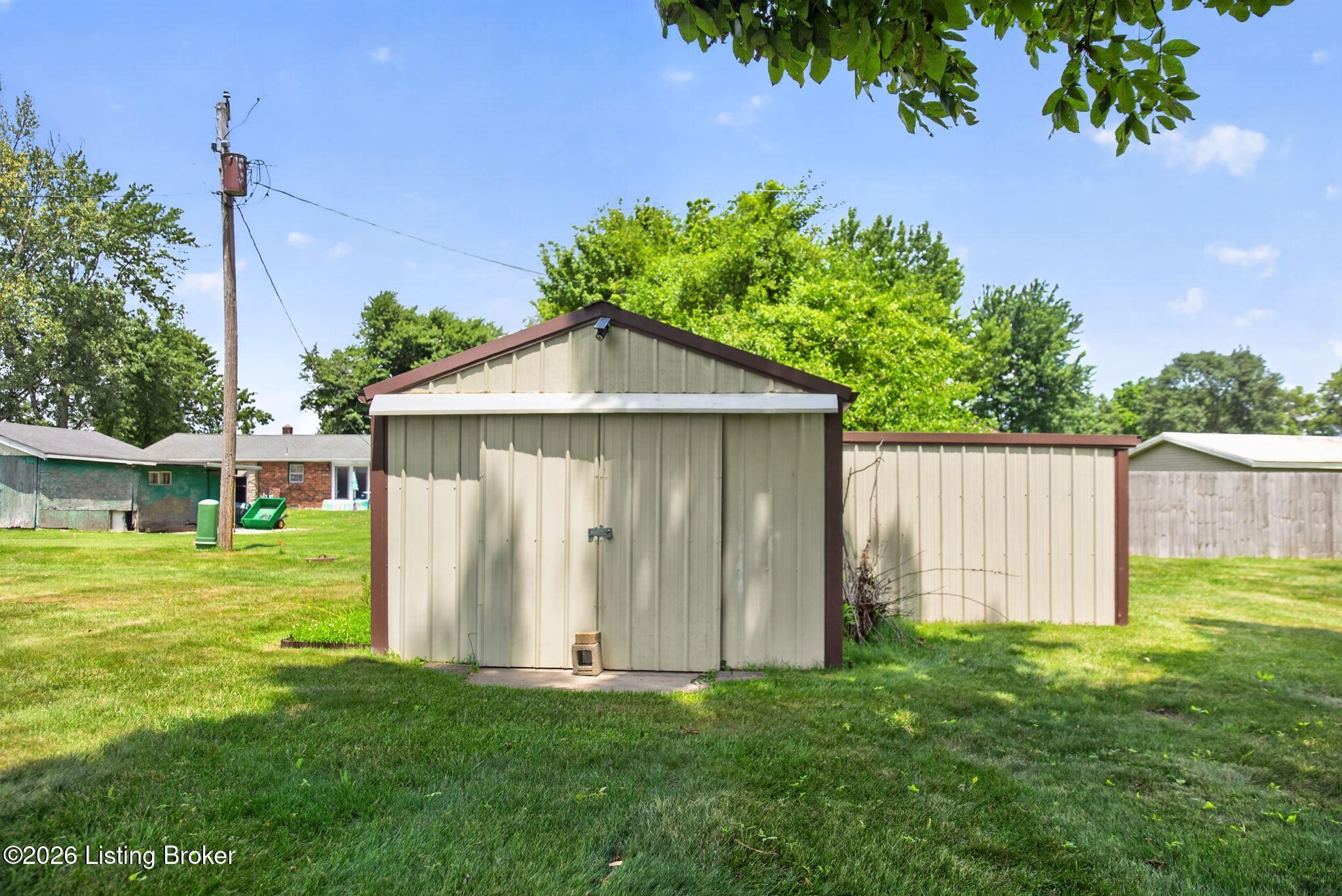 236 Agin Way Property Photo 3
