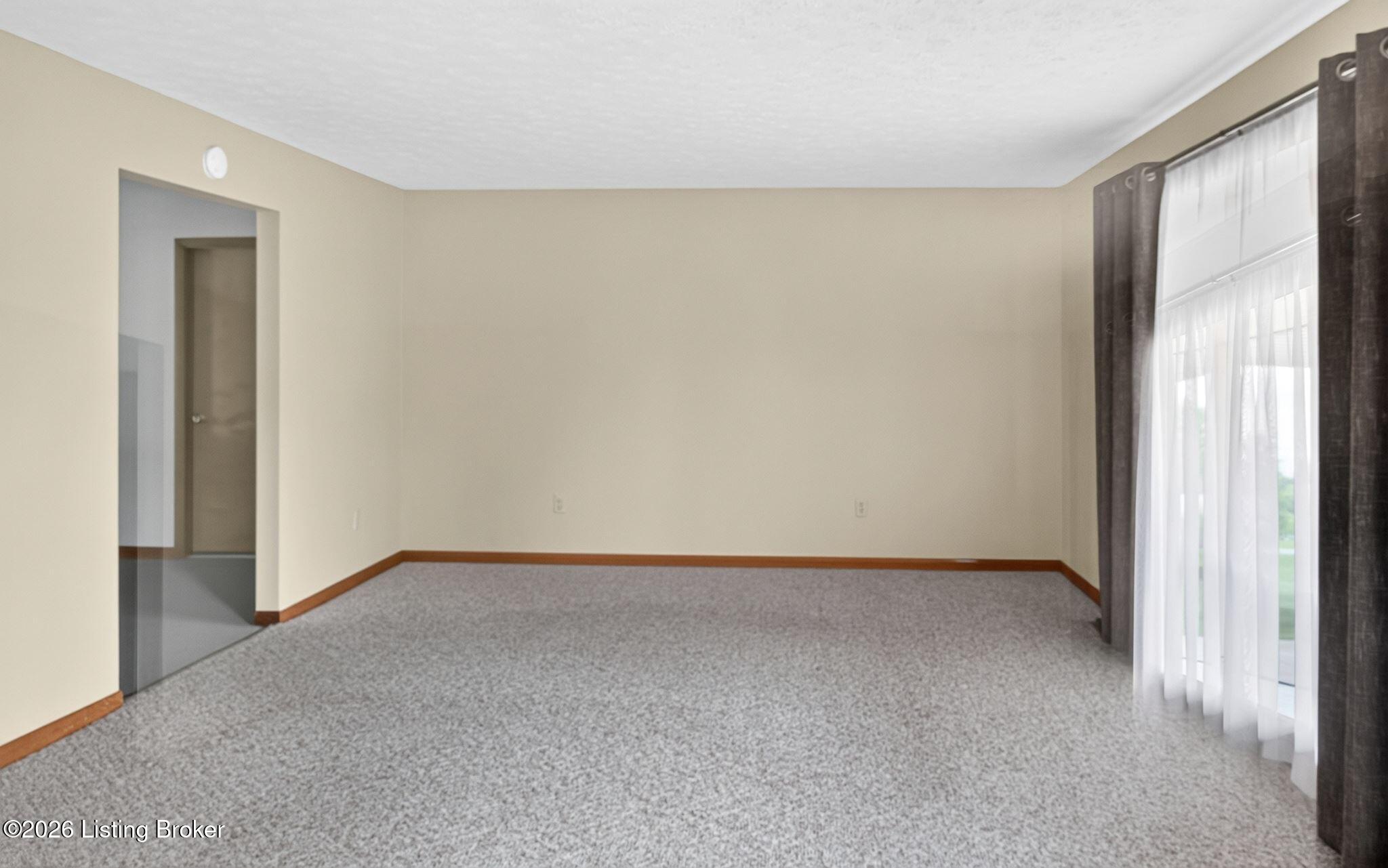 236 Agin Way Property Photo 5