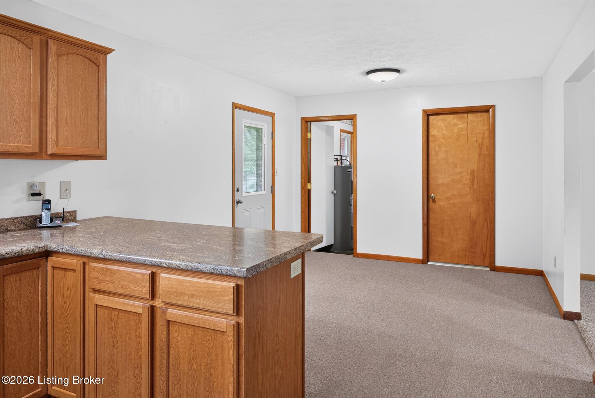236 Agin Way Property Photo 9