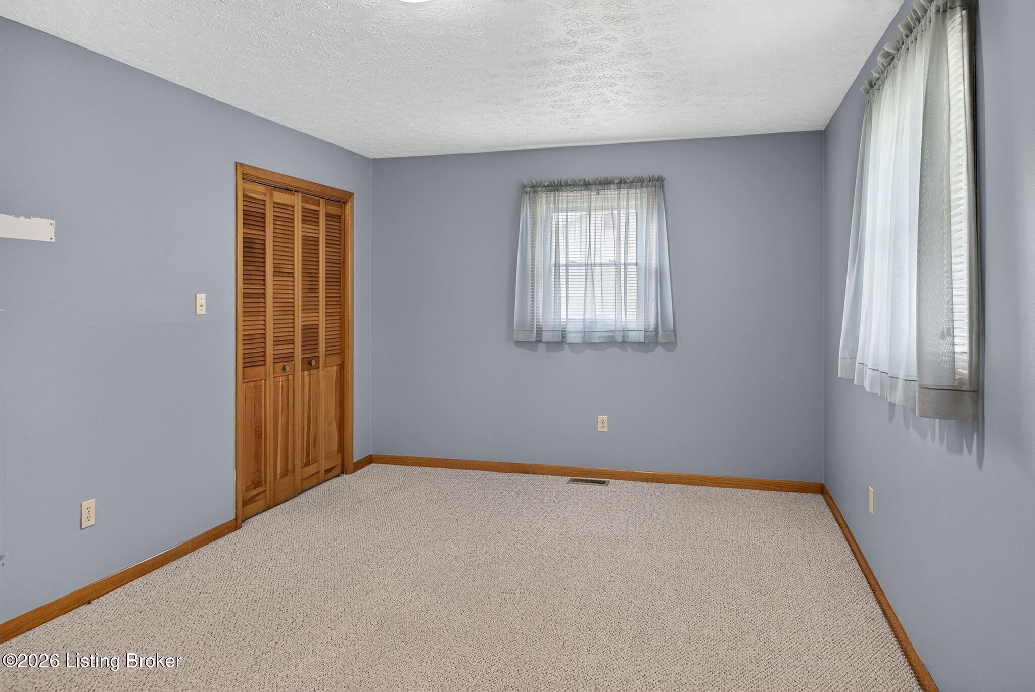 236 Agin Way Property Photo 22