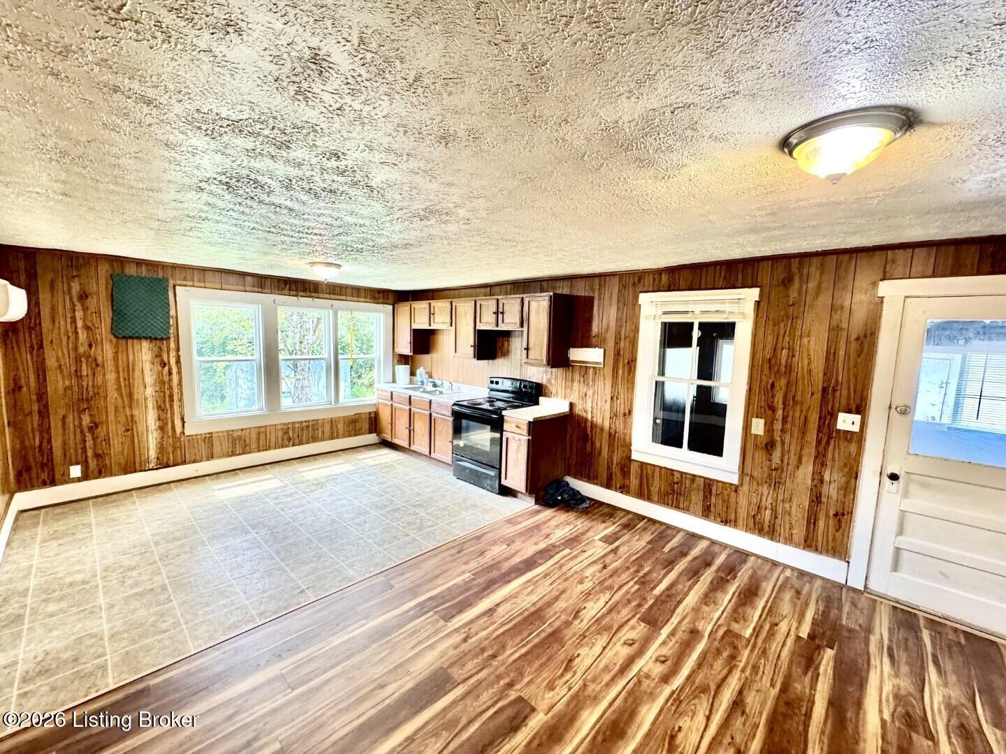4223 Chaplin Rd Property Photo 7