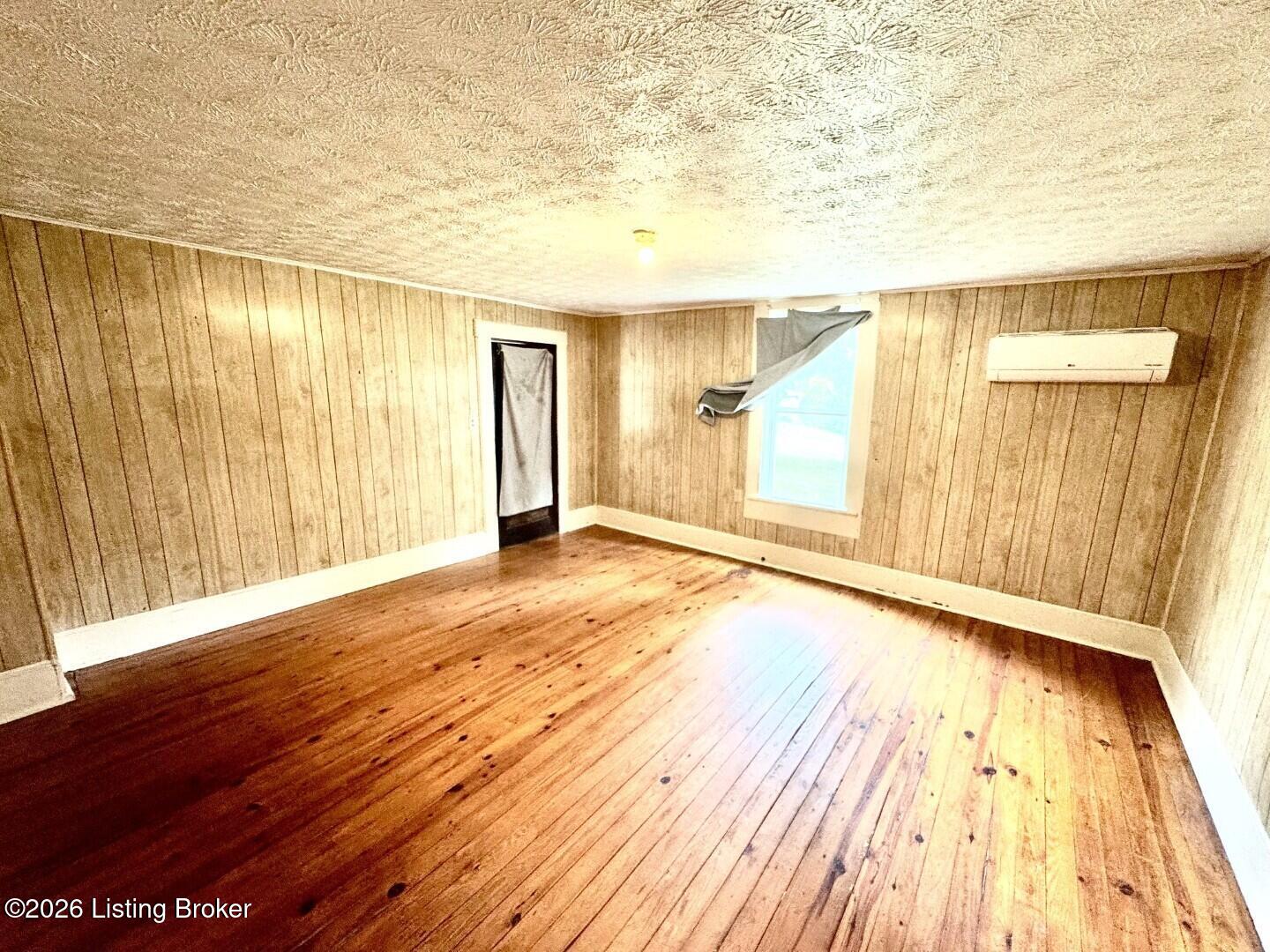 4223 Chaplin Rd Property Photo 12