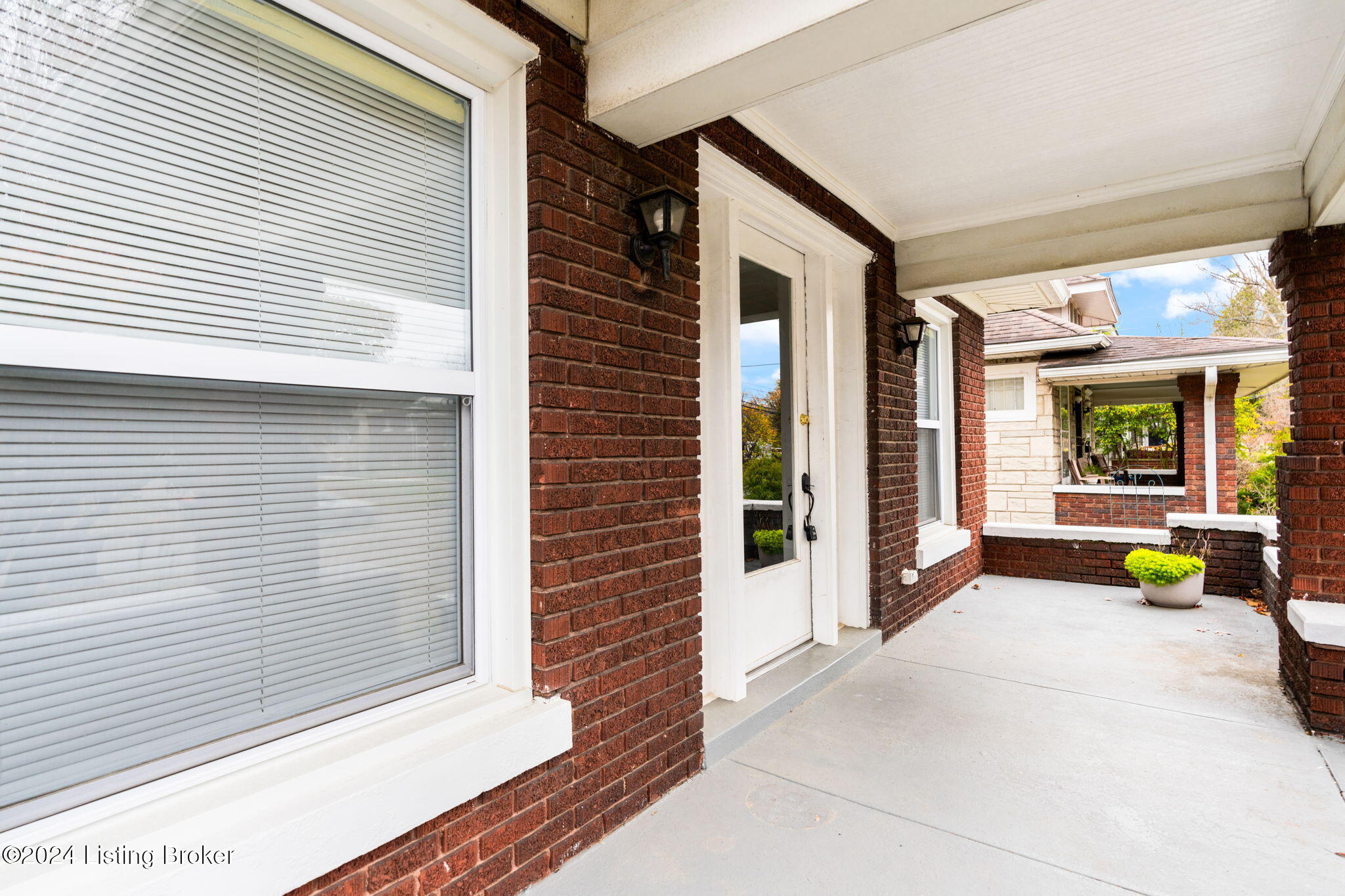 1309 Lydia St Property Photo 3