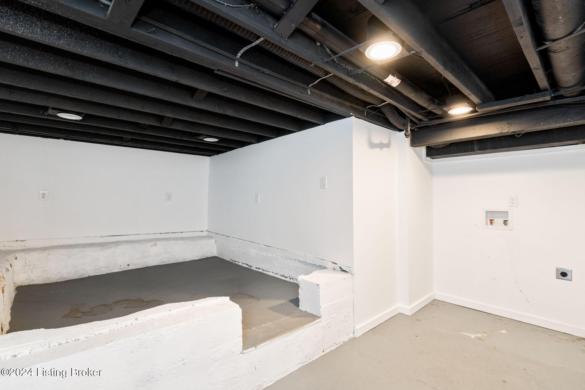 1309 Lydia St Property Photo 31