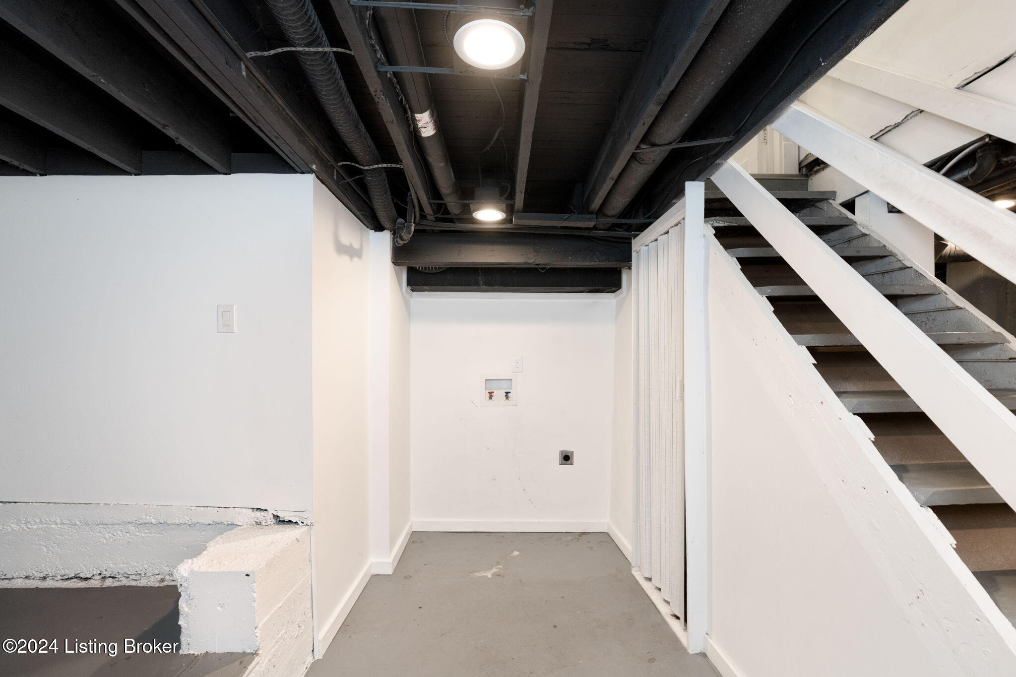1309 Lydia St Property Photo 32